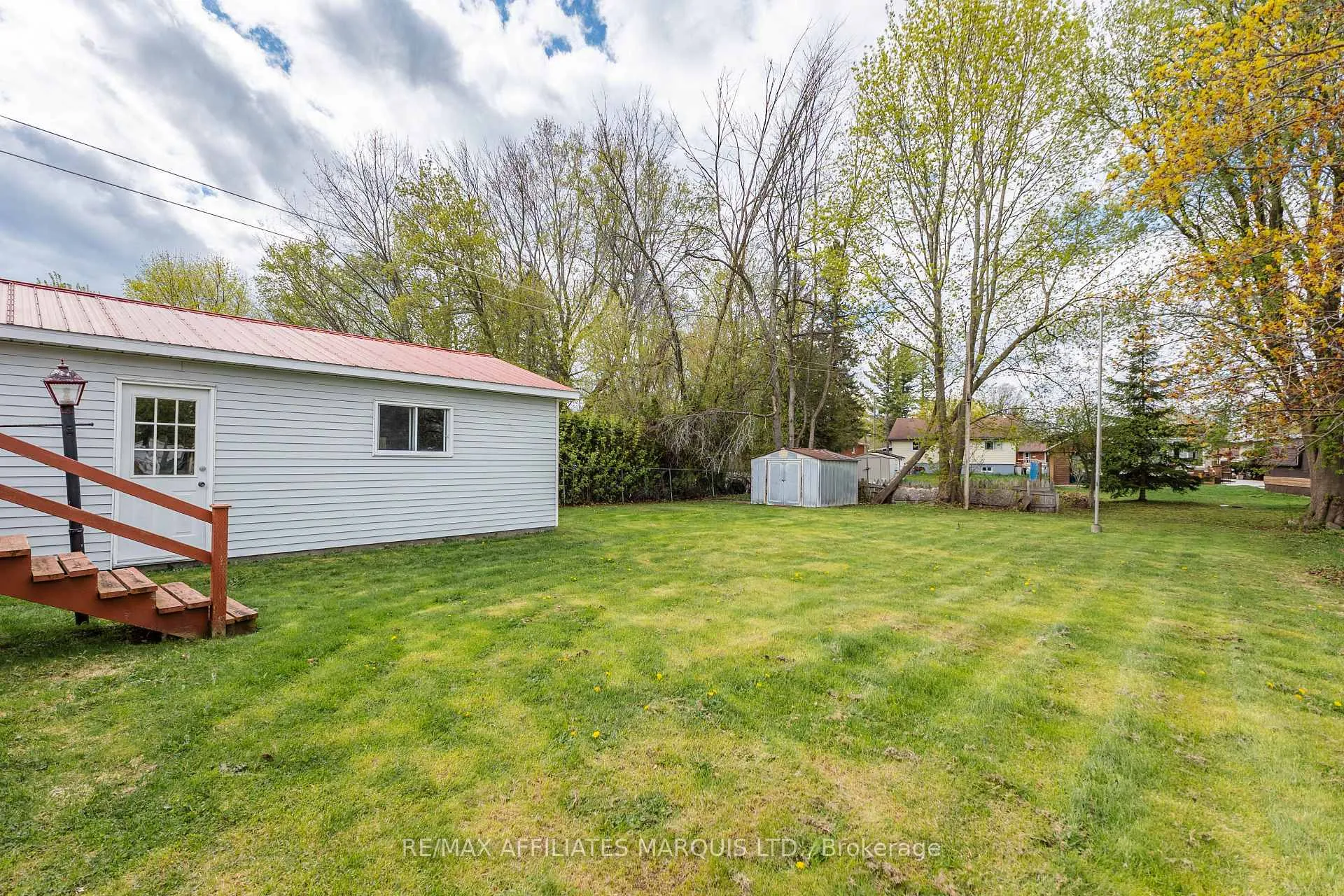 Photo 43 of 1009 Leonard Avenue, Cornwall — HOMEH