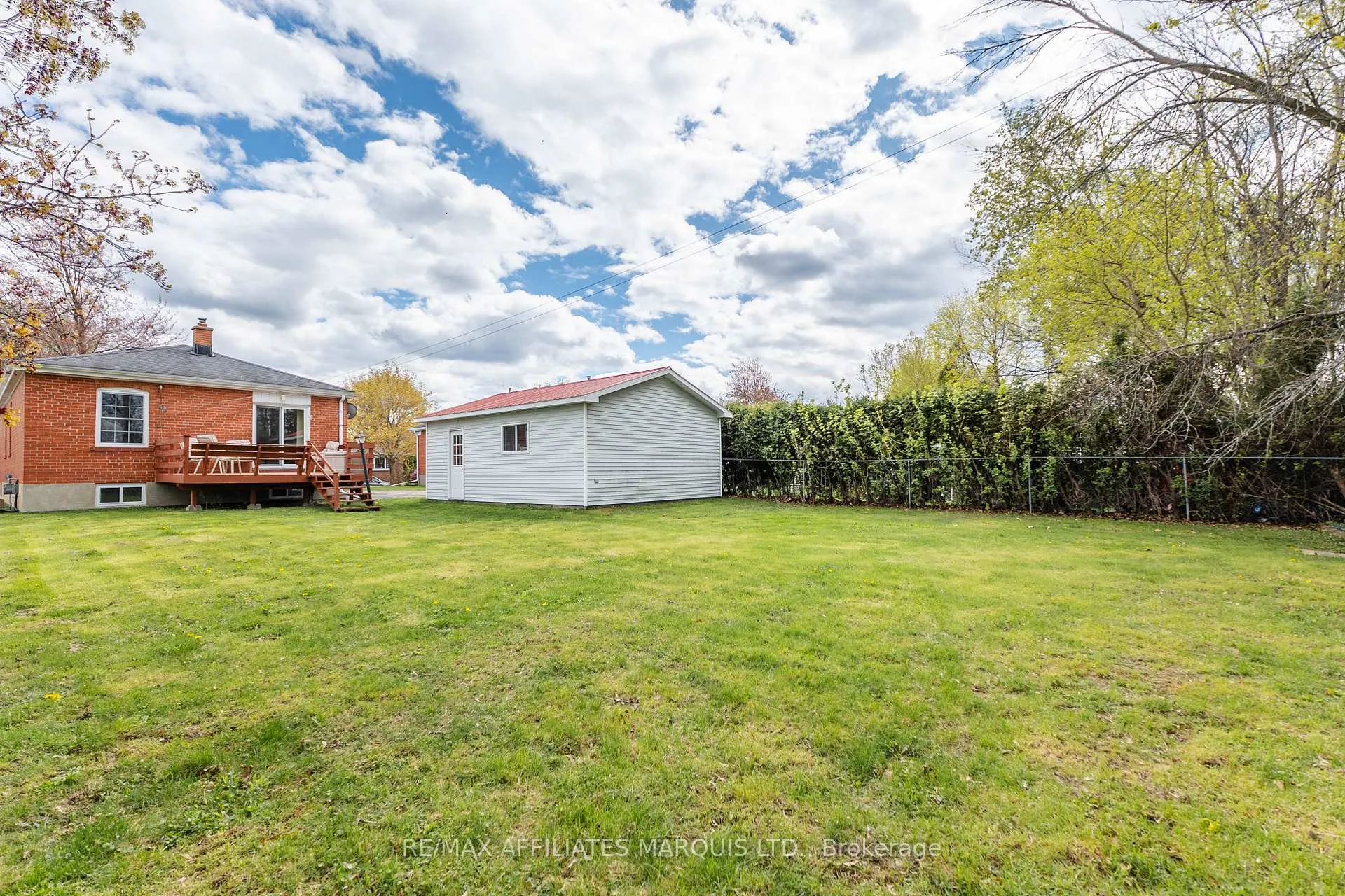 Photo 47 of 1009 Leonard Avenue, Cornwall — HOMEH