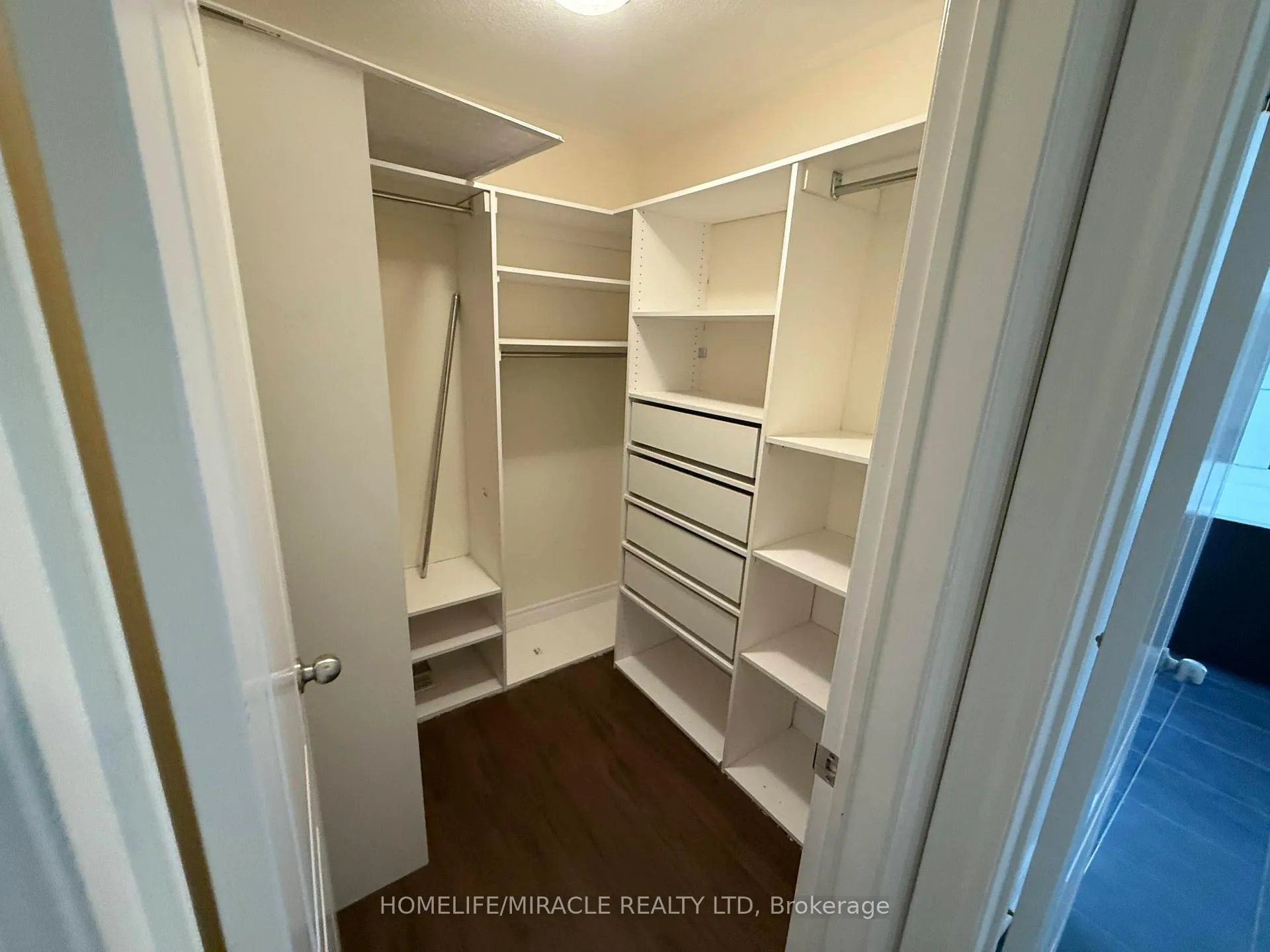 Photo 11 of 3 Elwin Road, Brampton, Credit Valley — HOMEH