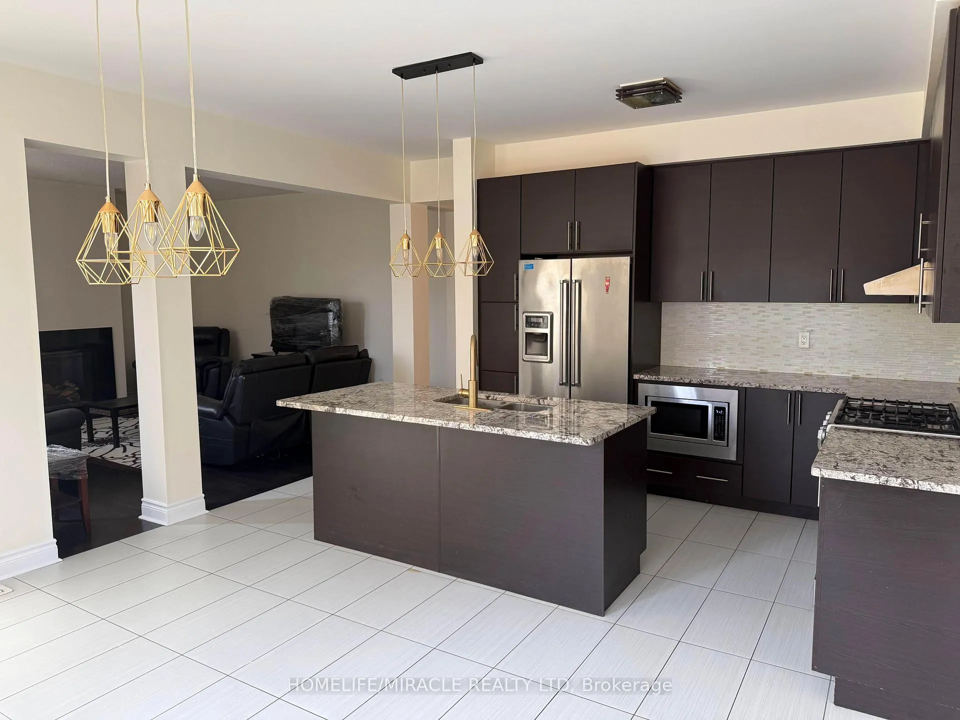 Photo 16 of 3 Elwin Road, Brampton, Credit Valley — HOMEH