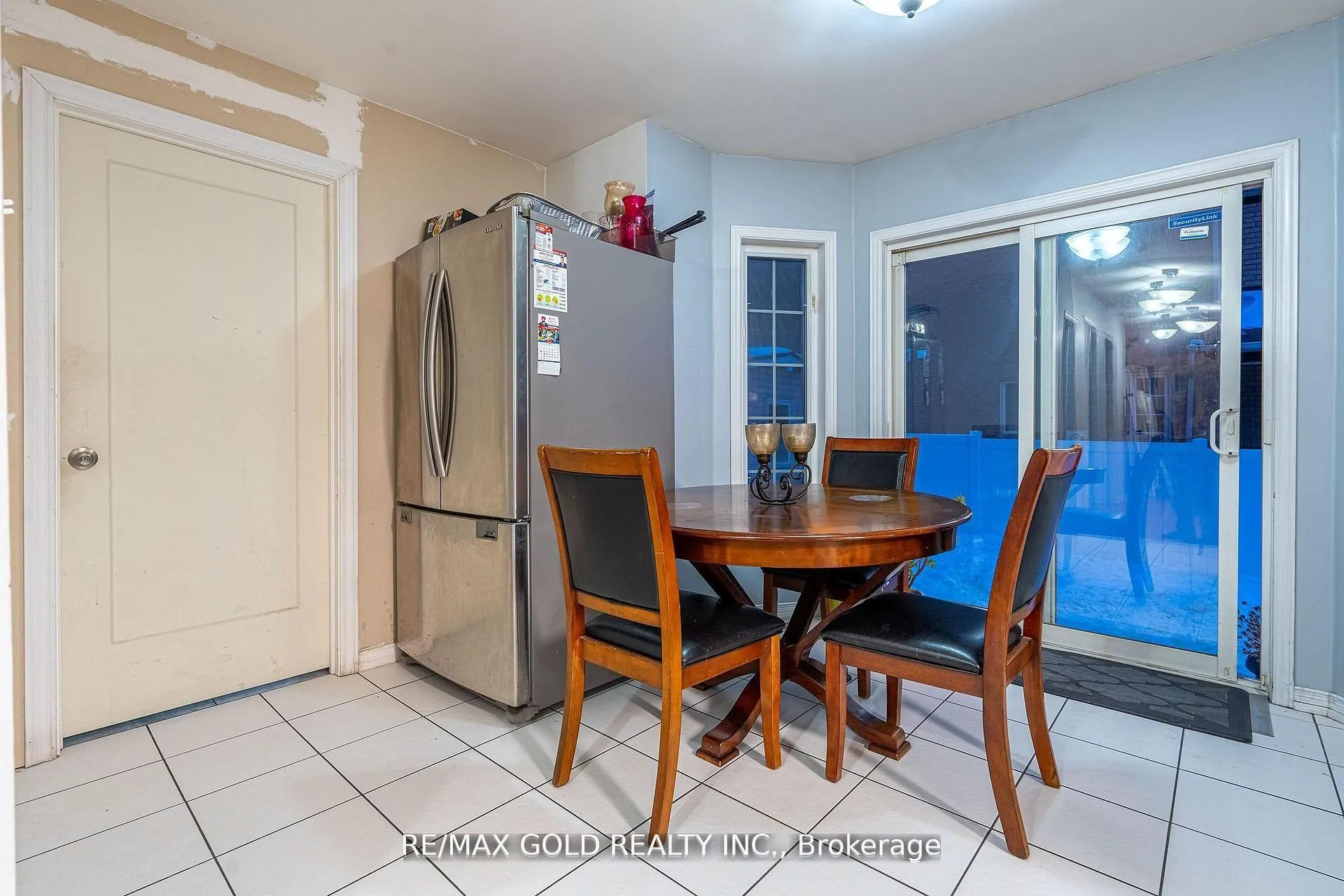 Photo 13 of 46 Egypt Drive, Brampton, Sandringham-Wellington — HOMEH