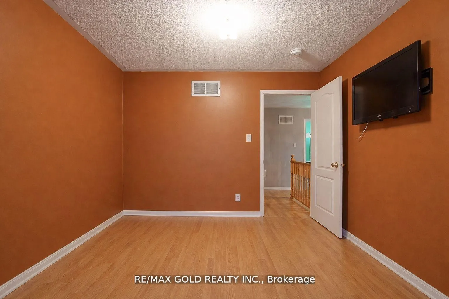Photo 20 of 46 Egypt Drive, Brampton, Sandringham-Wellington — HOMEH