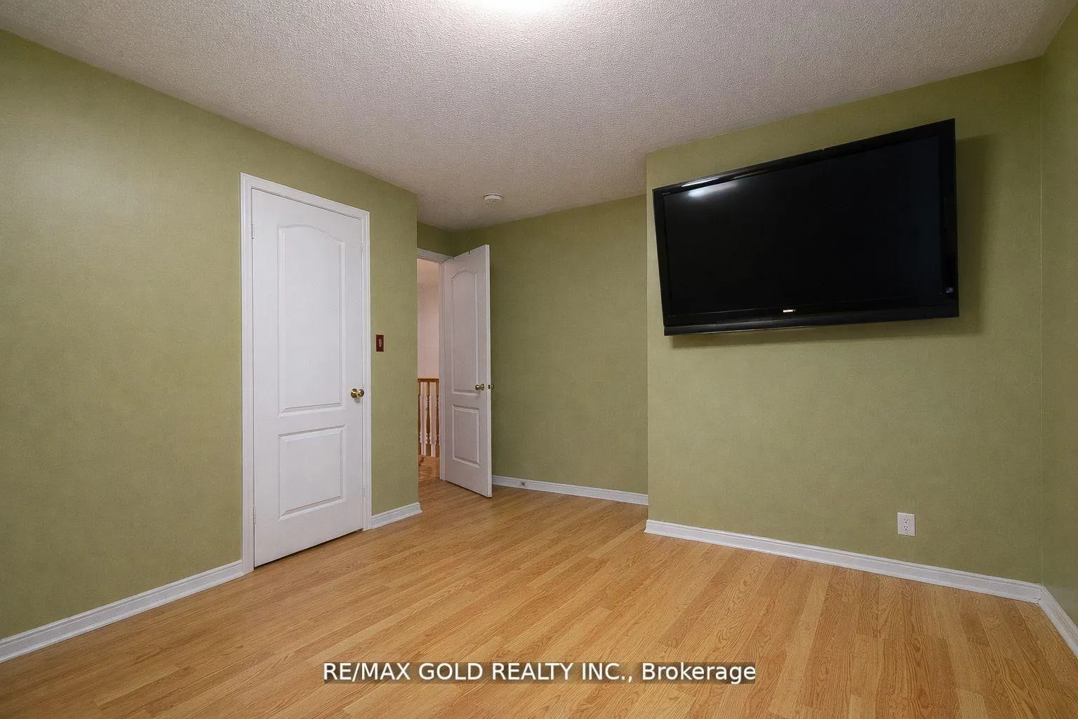 Photo 27 of 46 Egypt Drive, Brampton, Sandringham-Wellington — HOMEH
