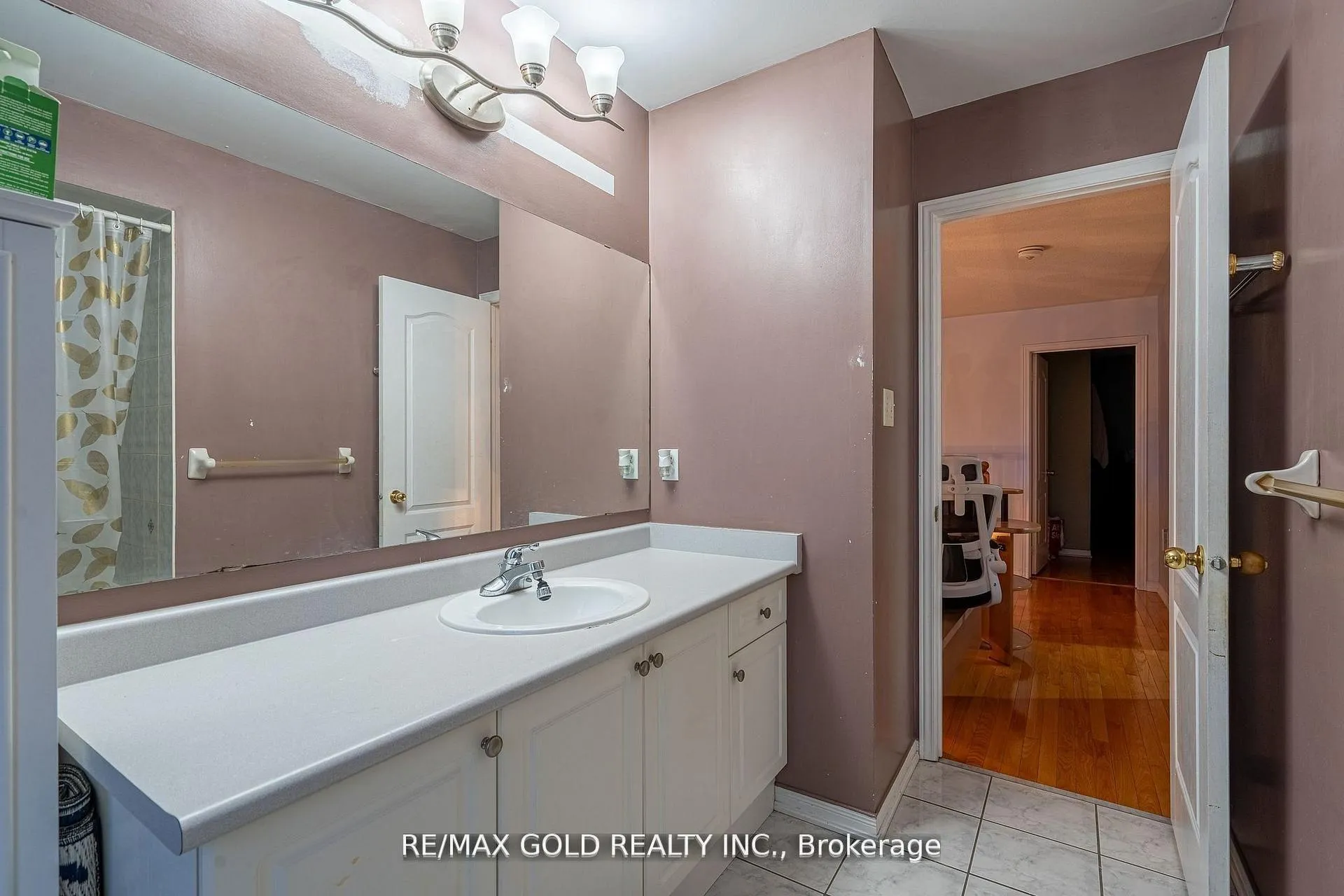 Photo 30 of 46 Egypt Drive, Brampton, Sandringham-Wellington — HOMEH