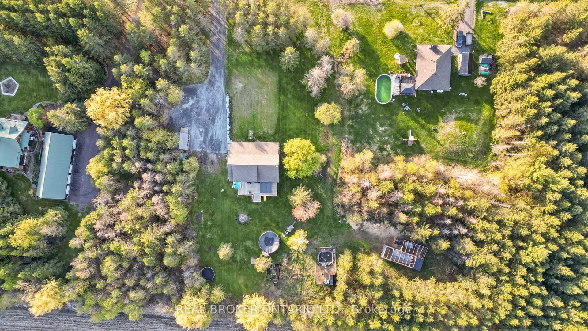 Photo 50 of 2354 Pollock Road, Ottawa, Rideau Twp W of Hwy 16 North of Reg Rd 6 — HOMEH