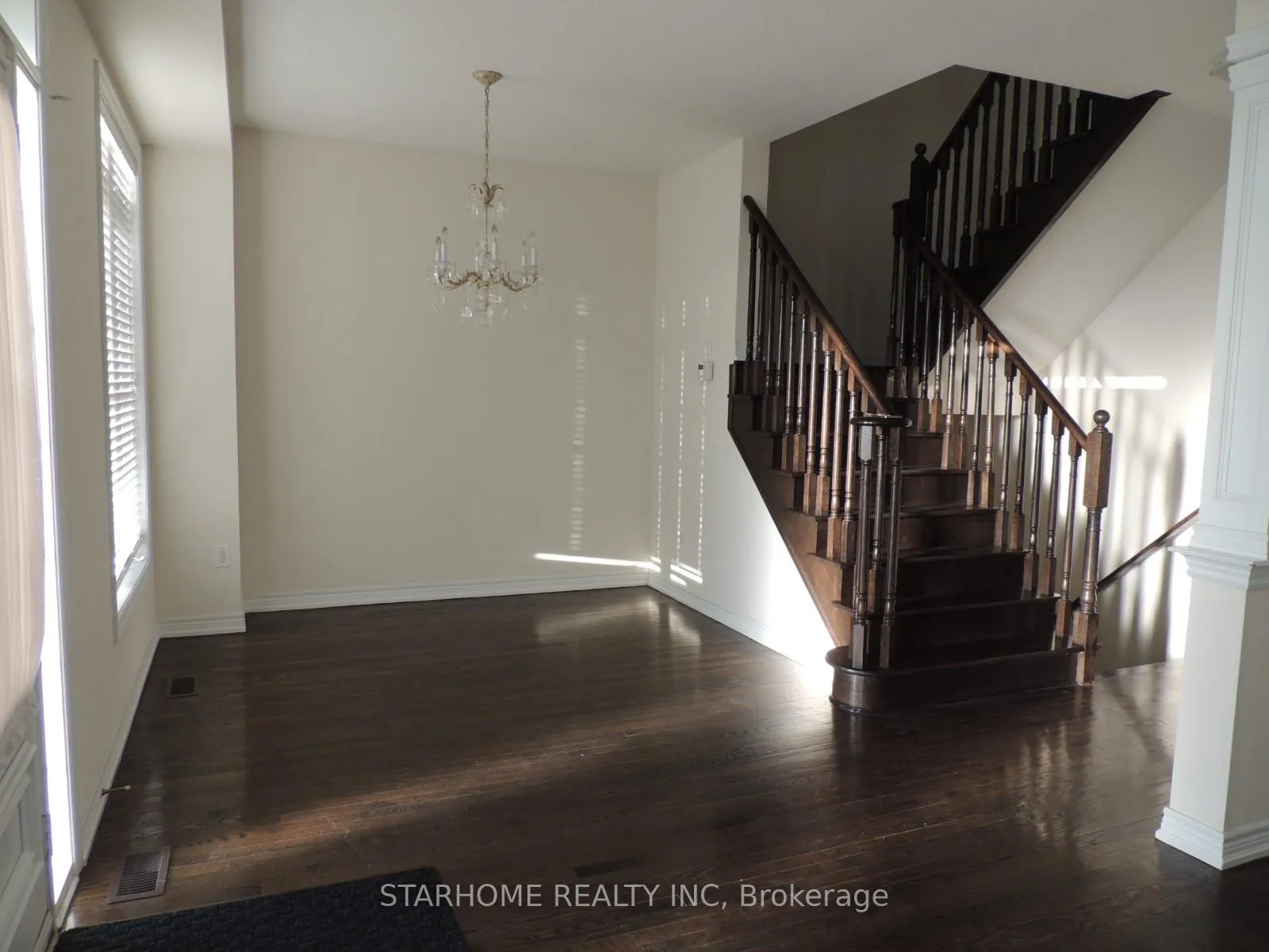 Photo 6 of 31 Russell Dawson Road, Markham, Cathedraltown — HOMEH