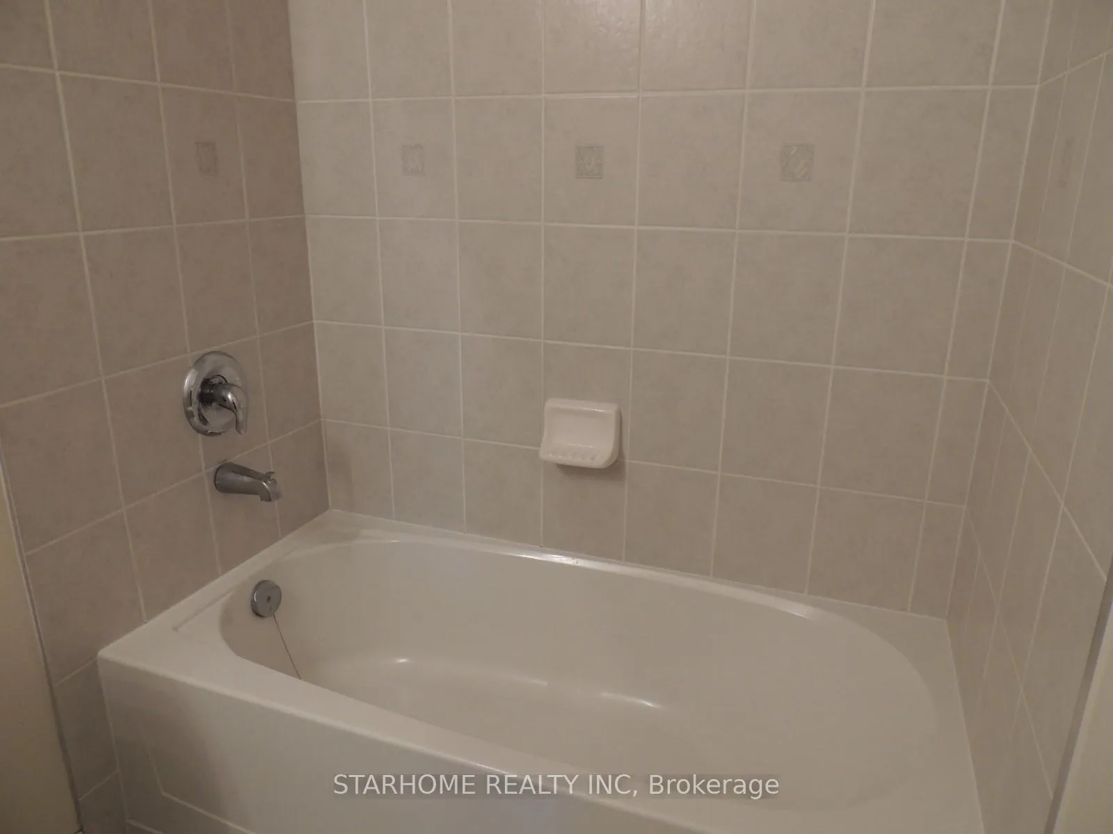 Photo 14 of 31 Russell Dawson Road, Markham, Cathedraltown — HOMEH