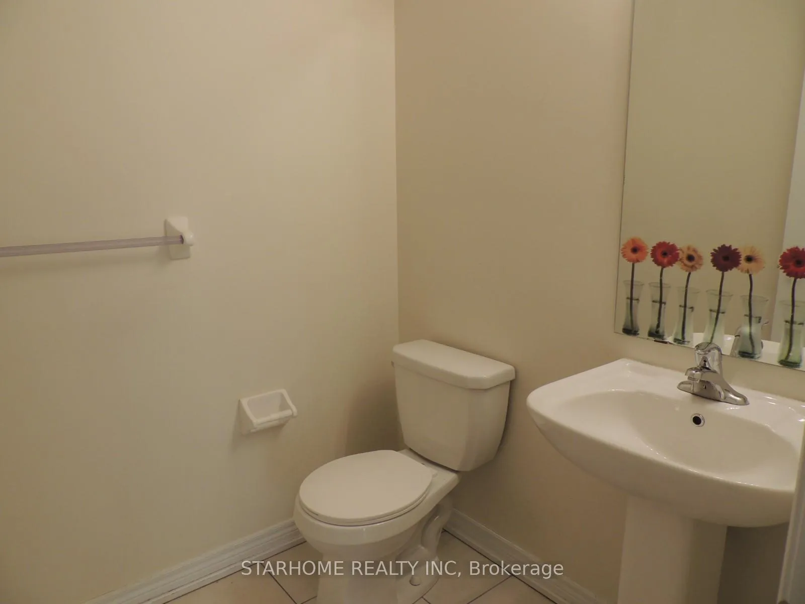 Photo 15 of 31 Russell Dawson Road, Markham, Cathedraltown — HOMEH