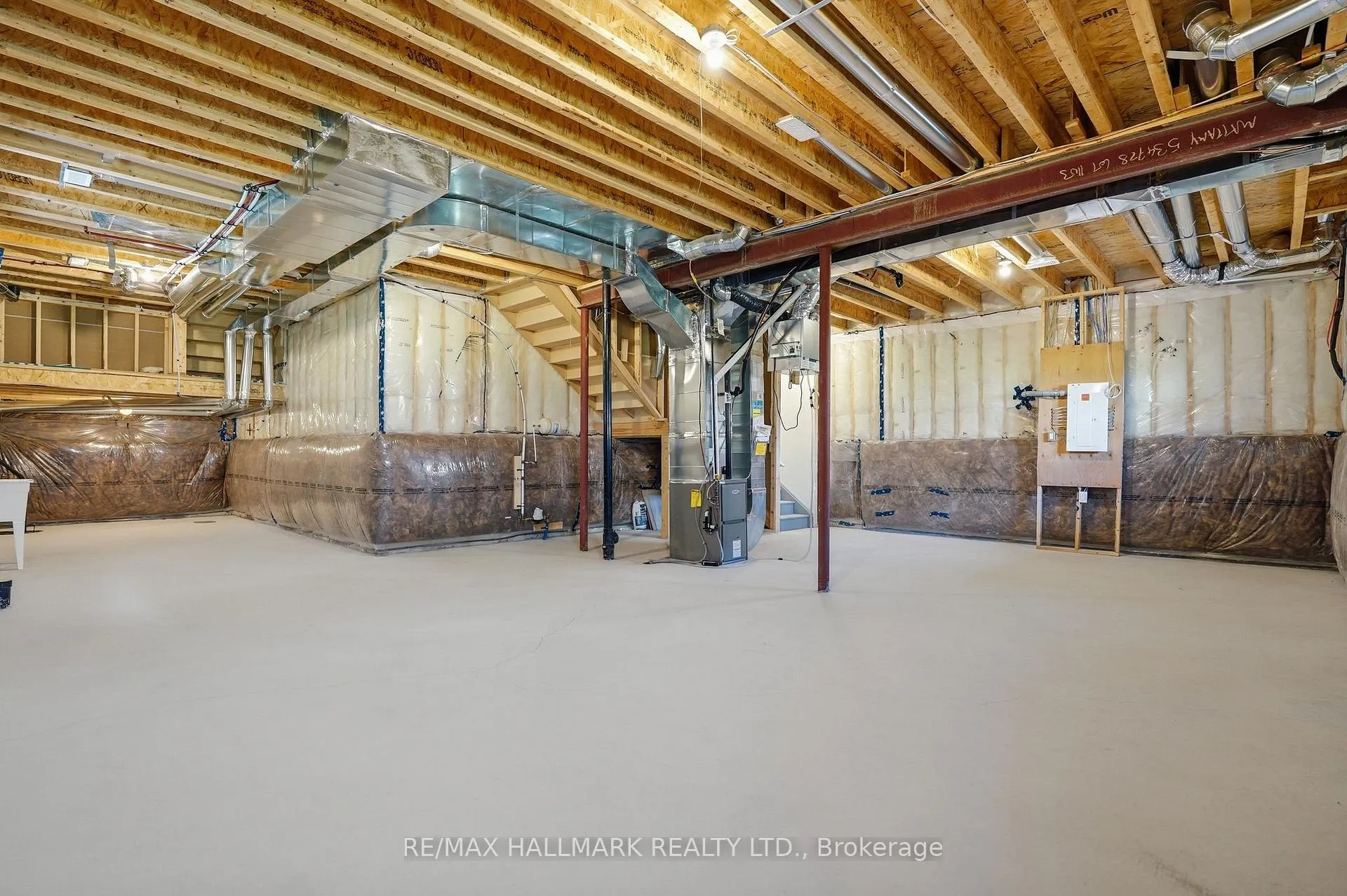 Photo 43 of 3081 Ireton Street, Innisfil, Rural Innisfil — HOMEH