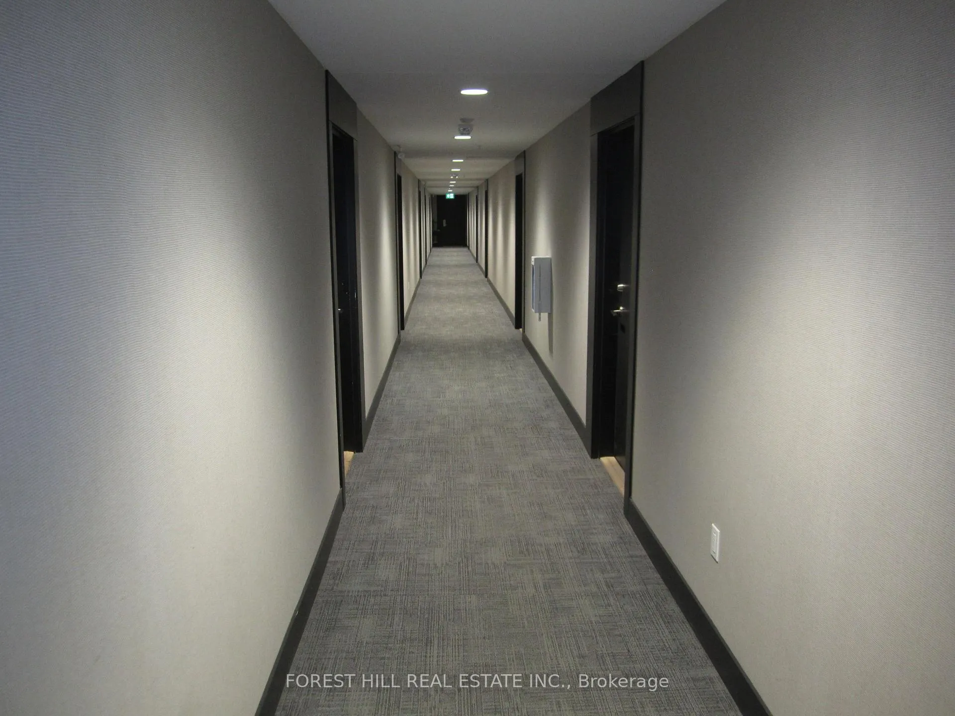 Photo 2 of Unit 112, 8010 Kipling Avenue, Vaughan, West Woodbridge — HOMEH