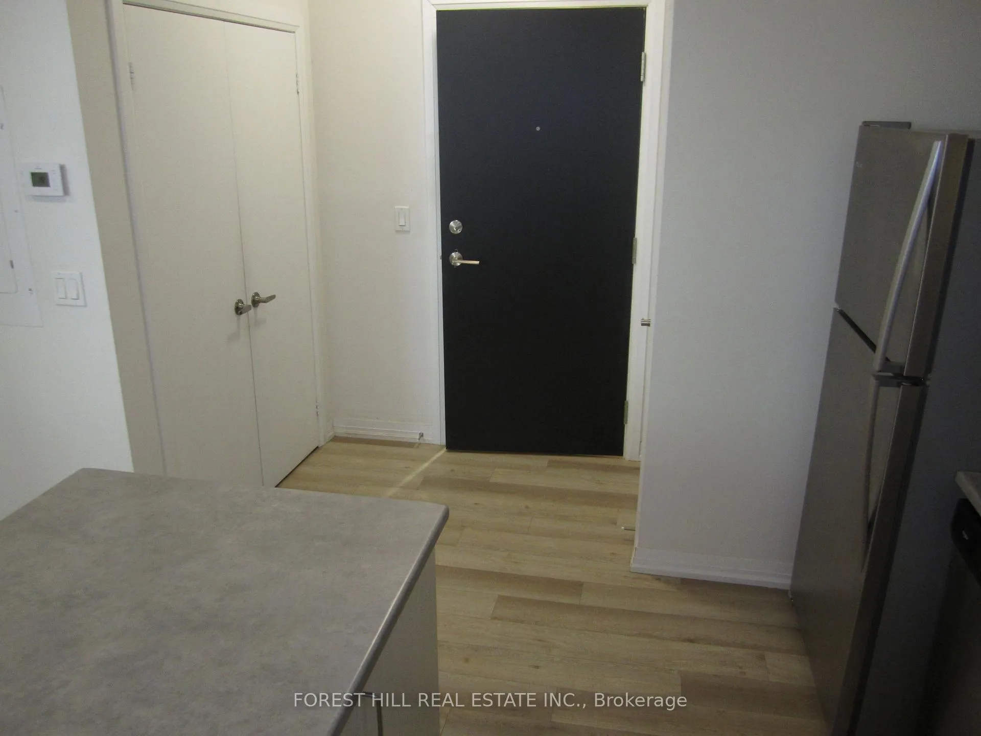 Photo 7 of Unit 112, 8010 Kipling Avenue, Vaughan, West Woodbridge — HOMEH