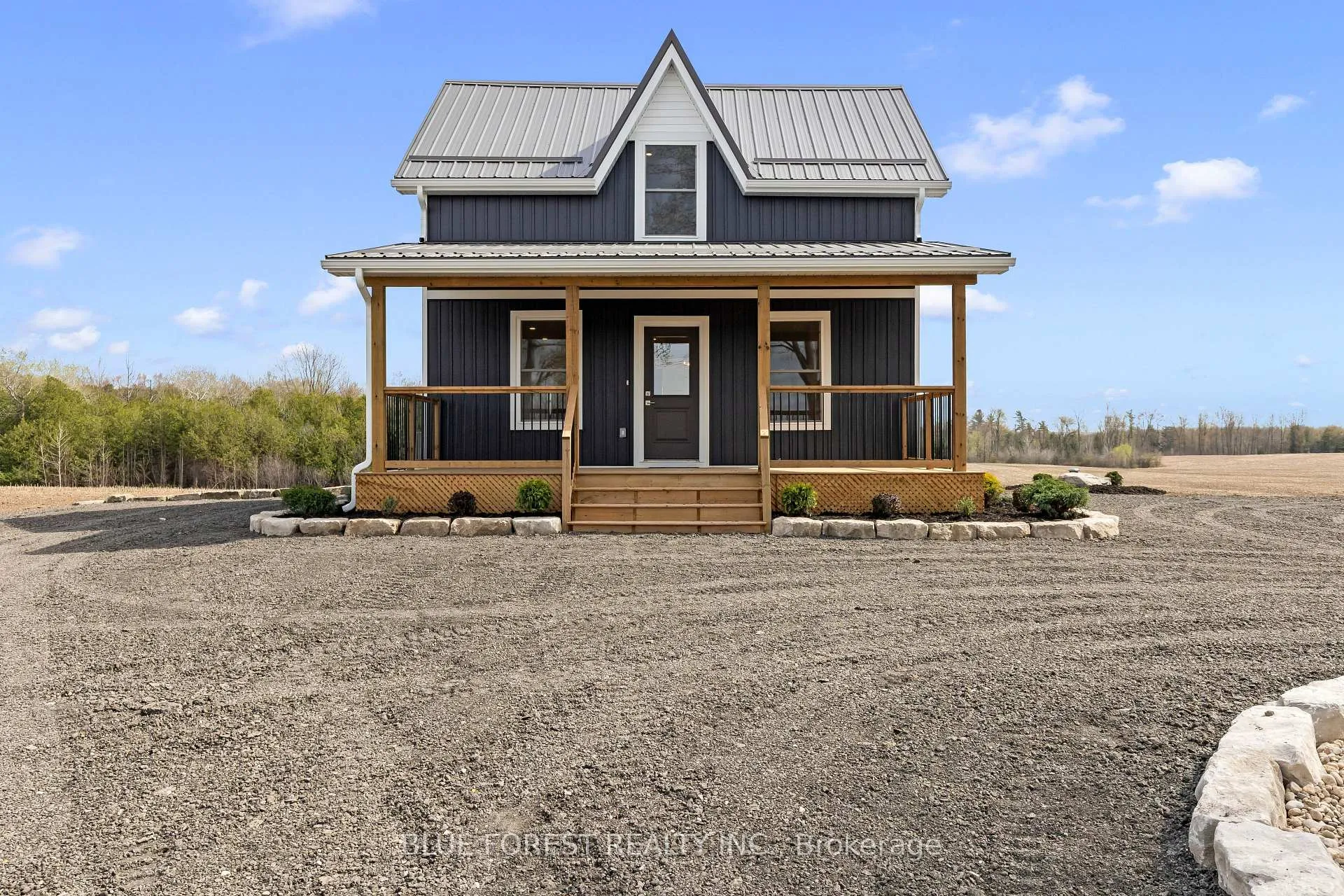 Photo 3 of 6161 Trafalgar Street, Thames Centre, Rural Thames Centre — HOMEH