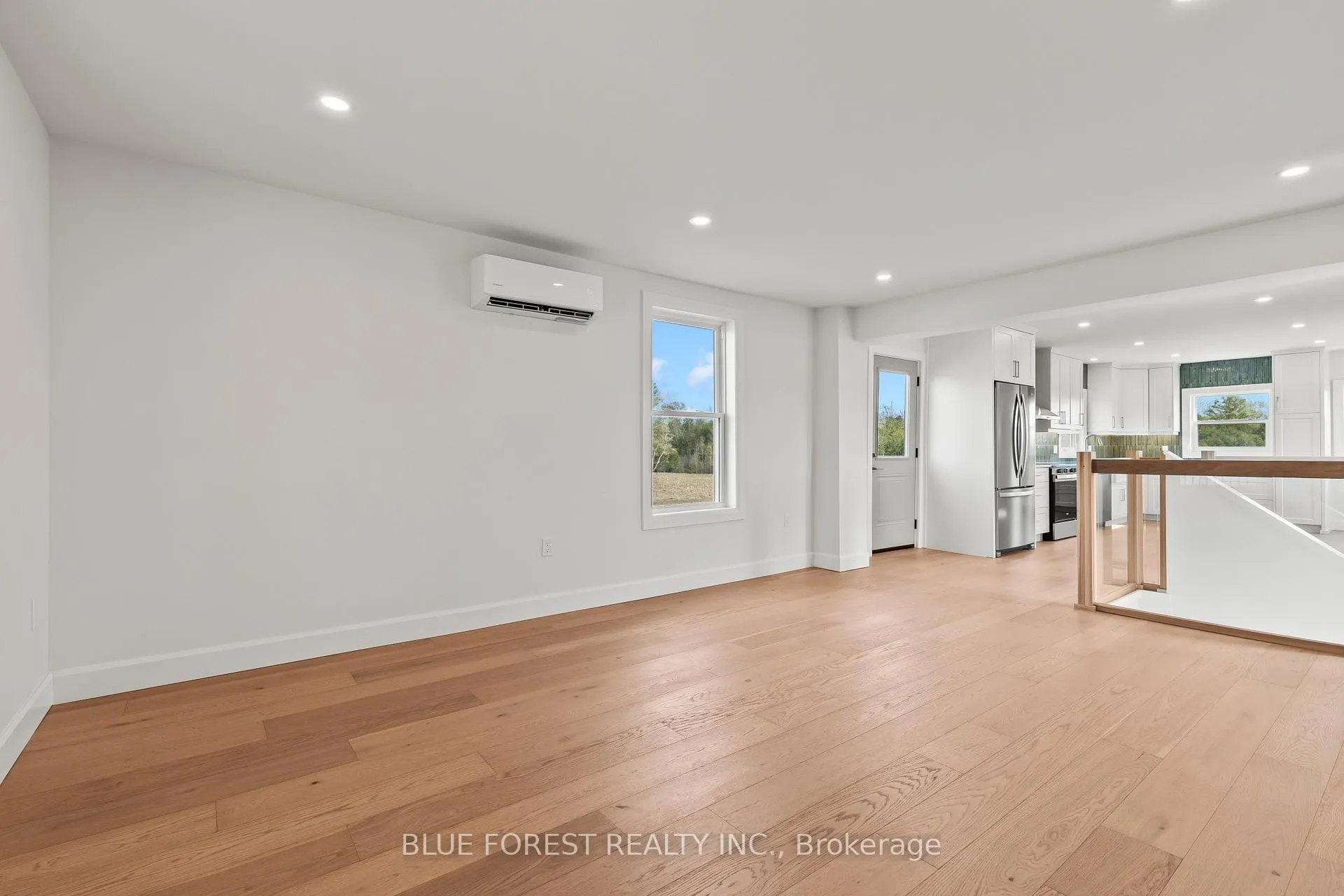 Photo 14 of 6161 Trafalgar Street, Thames Centre, Rural Thames Centre — HOMEH