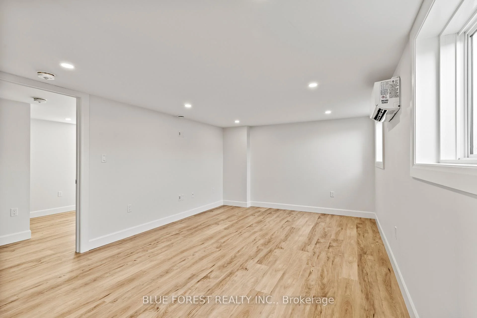 Photo 44 of 6161 Trafalgar Street, Thames Centre, Rural Thames Centre — HOMEH