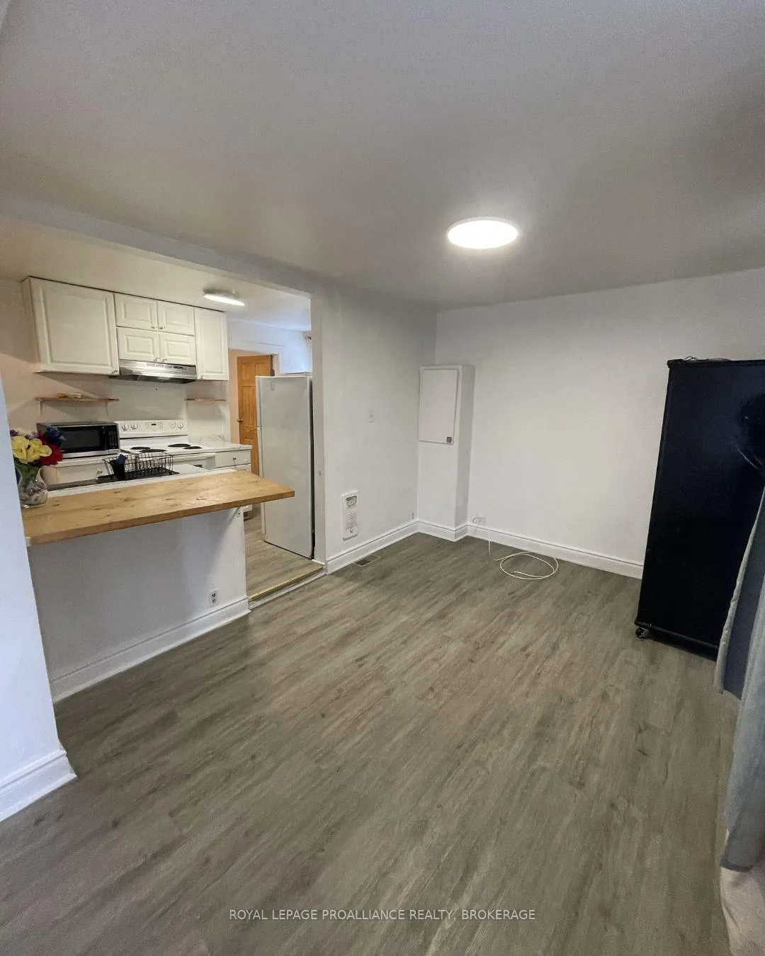 Photo 6 of Unit 1, 563 Union Street, Kingston, Central City West — HOMEH