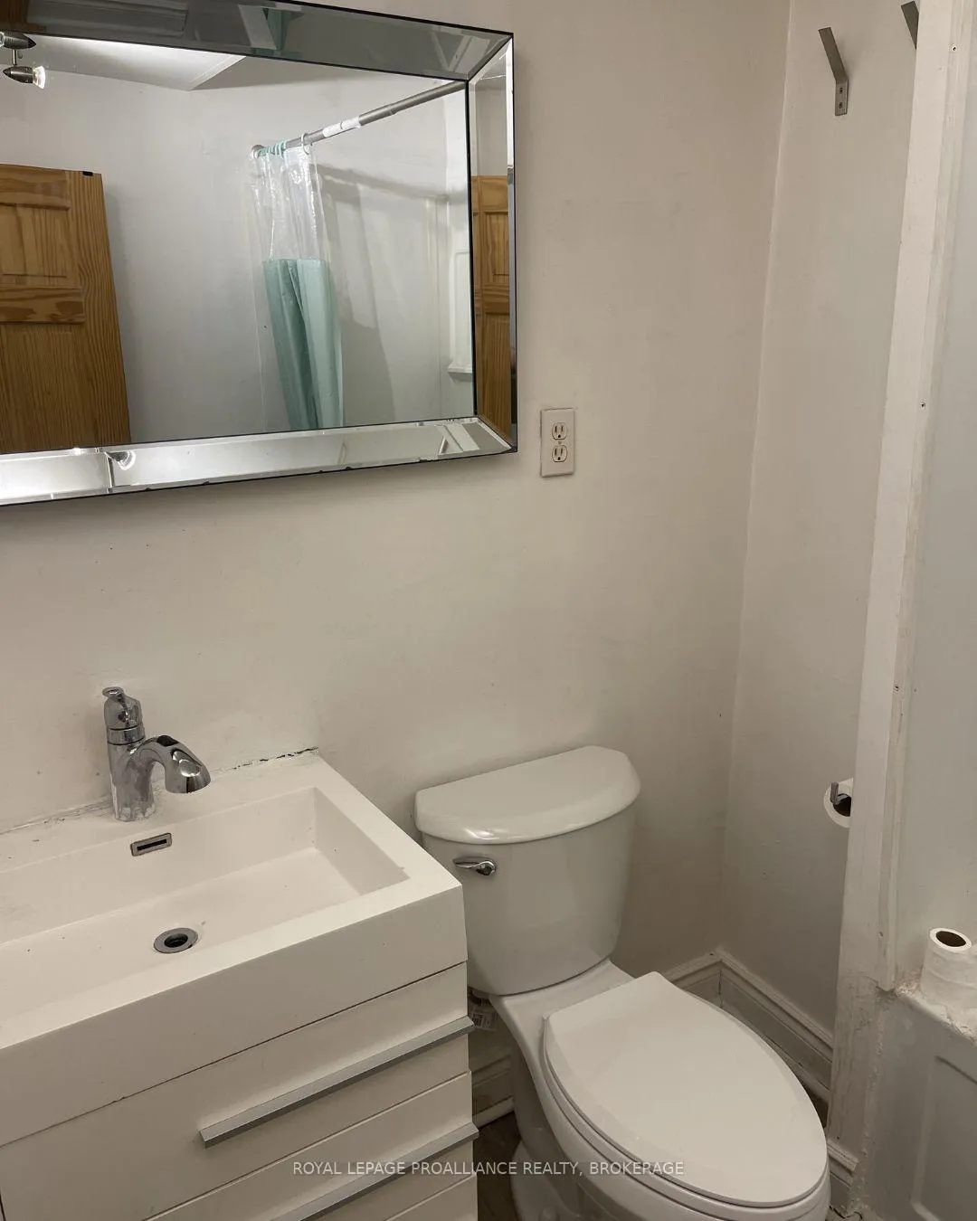 Photo 10 of Unit 1, 563 Union Street, Kingston, Central City West — HOMEH