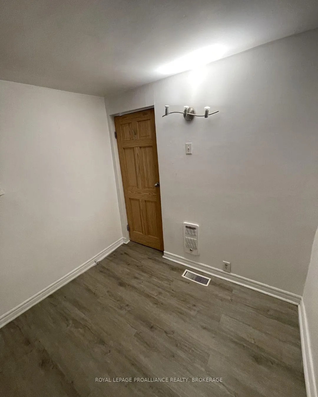 Photo 11 of Unit 1, 563 Union Street, Kingston, Central City West — HOMEH