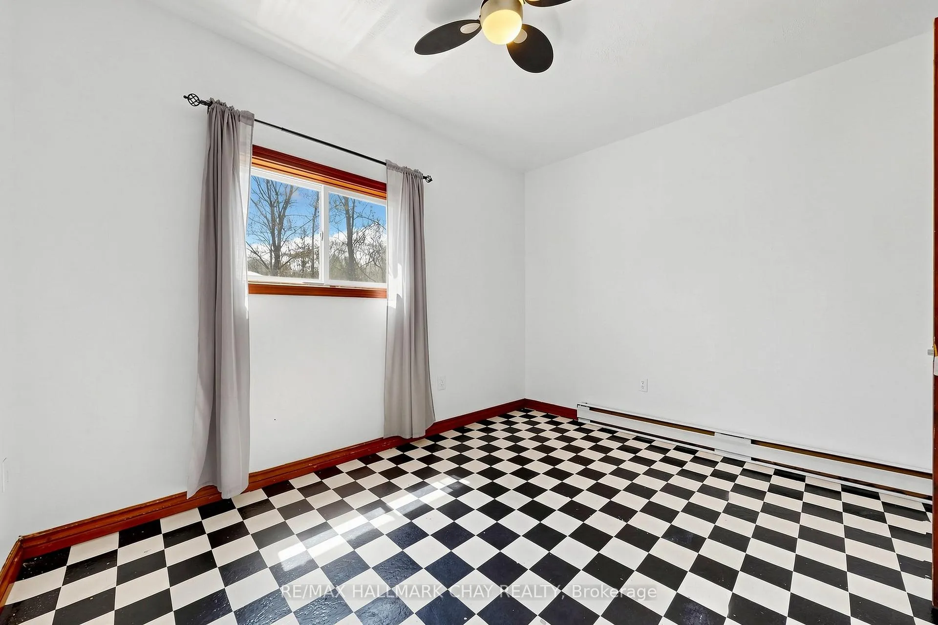 Photo 14 of 255 Poplar Avenue, Tay, Port McNicoll — HOMEH