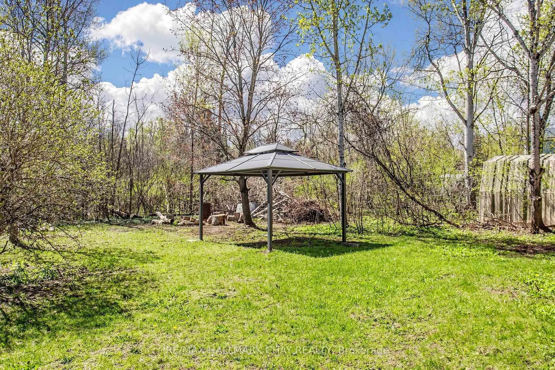 Photo 30 of 255 Poplar Avenue, Tay, Port McNicoll — HOMEH