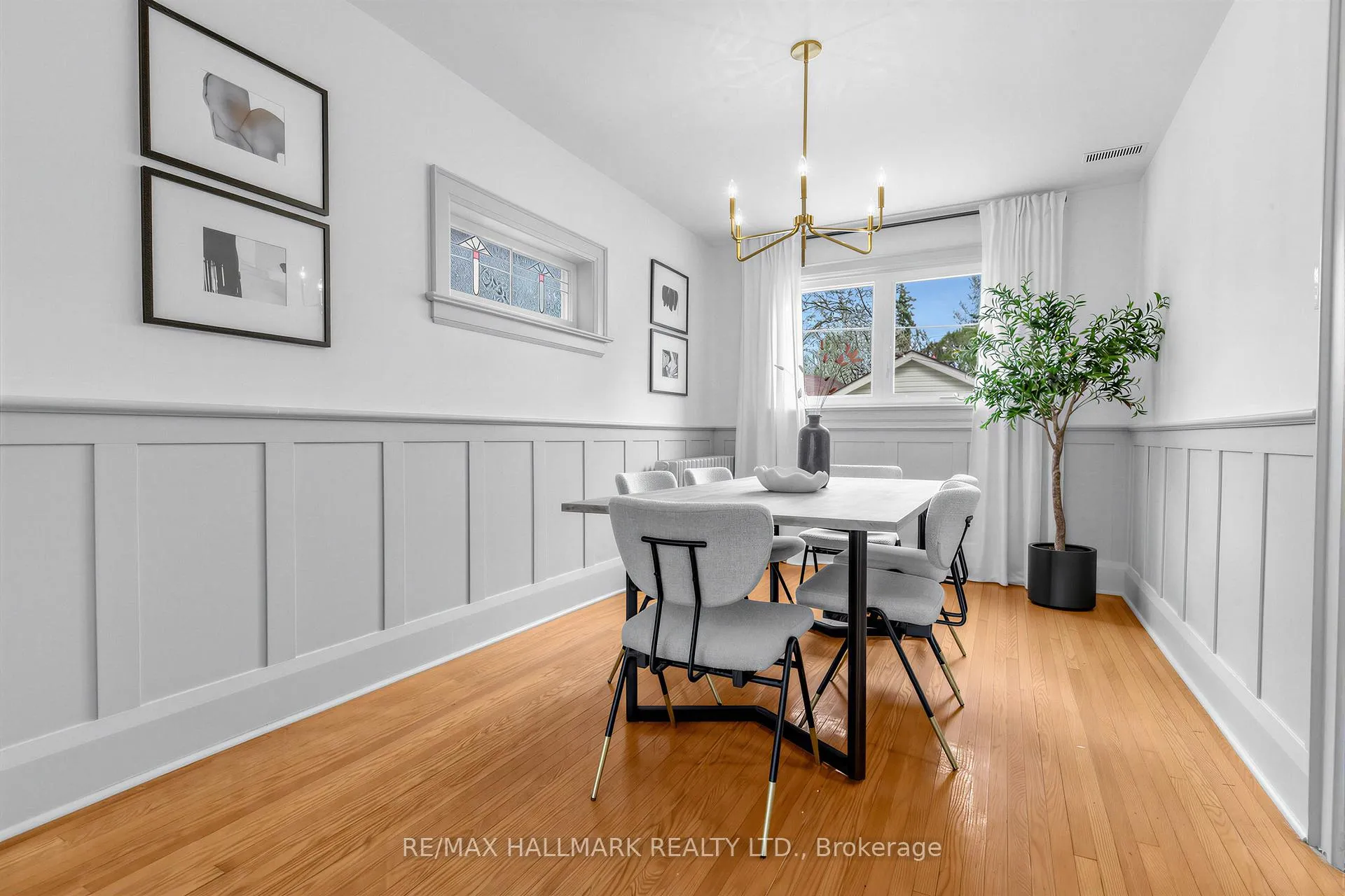 Photo 8 of 34 Springdale Boulevard, Toronto, Danforth Village-East York — HOMEH