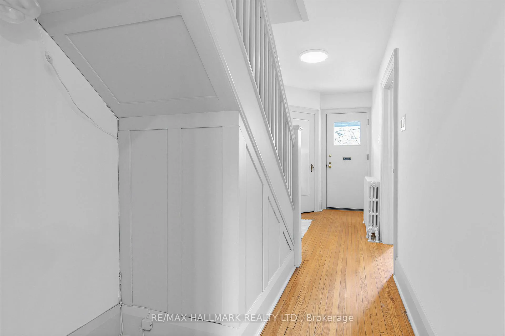 Photo 16 of 34 Springdale Boulevard, Toronto, Danforth Village-East York — HOMEH