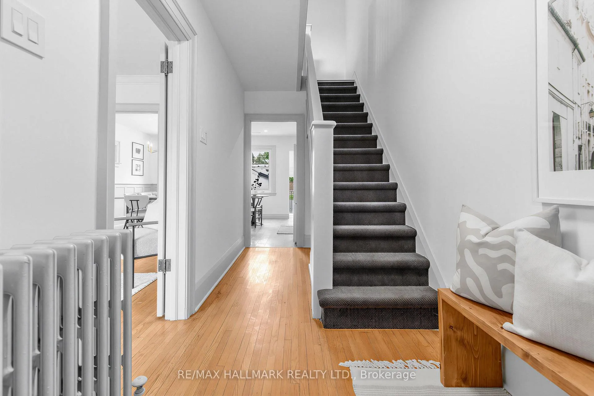 Photo 18 of 34 Springdale Boulevard, Toronto, Danforth Village-East York — HOMEH