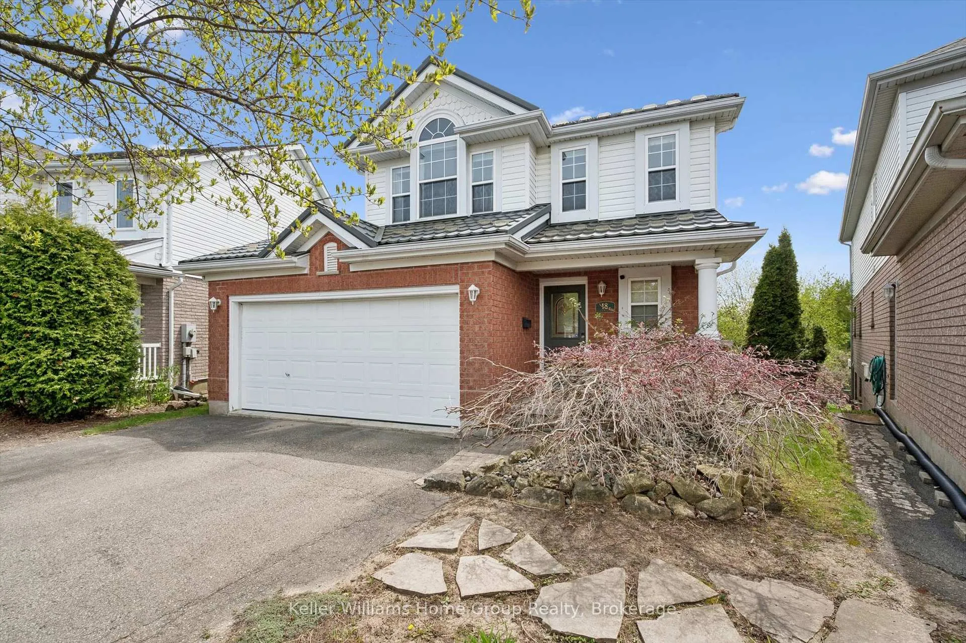 Photo 1 of 18 Silversmith Court, Guelph, Kortright West — HOMEH