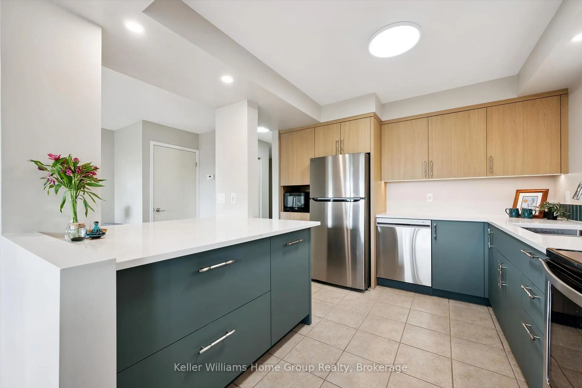 Photo 17 of 18 Silversmith Court, Guelph, Kortright West — HOMEH