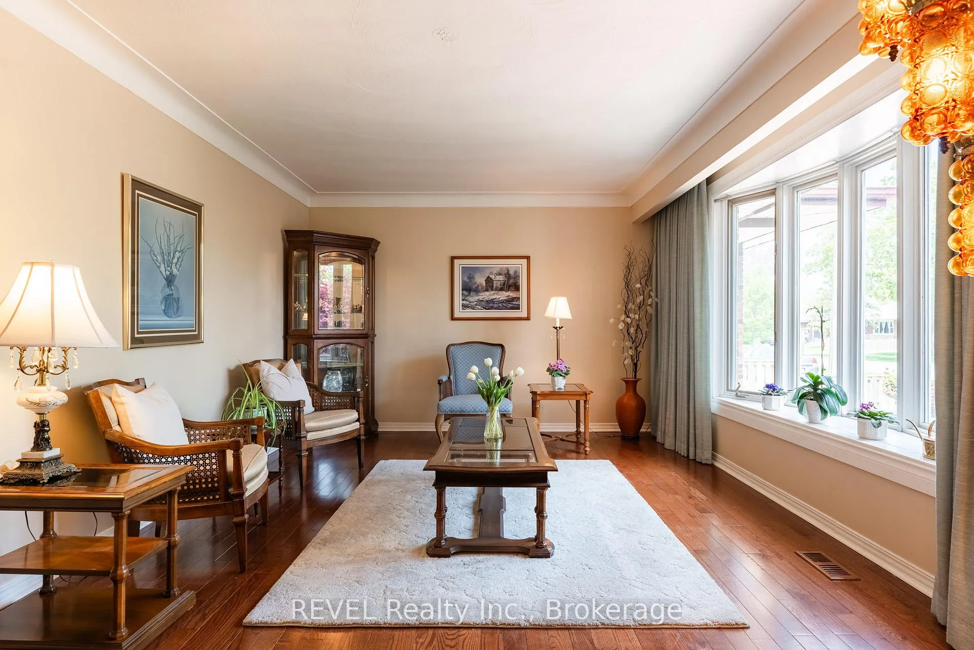Photo 8 of 6 Harcove Street, St. Catharines, Vine/Linwell — HOMEH