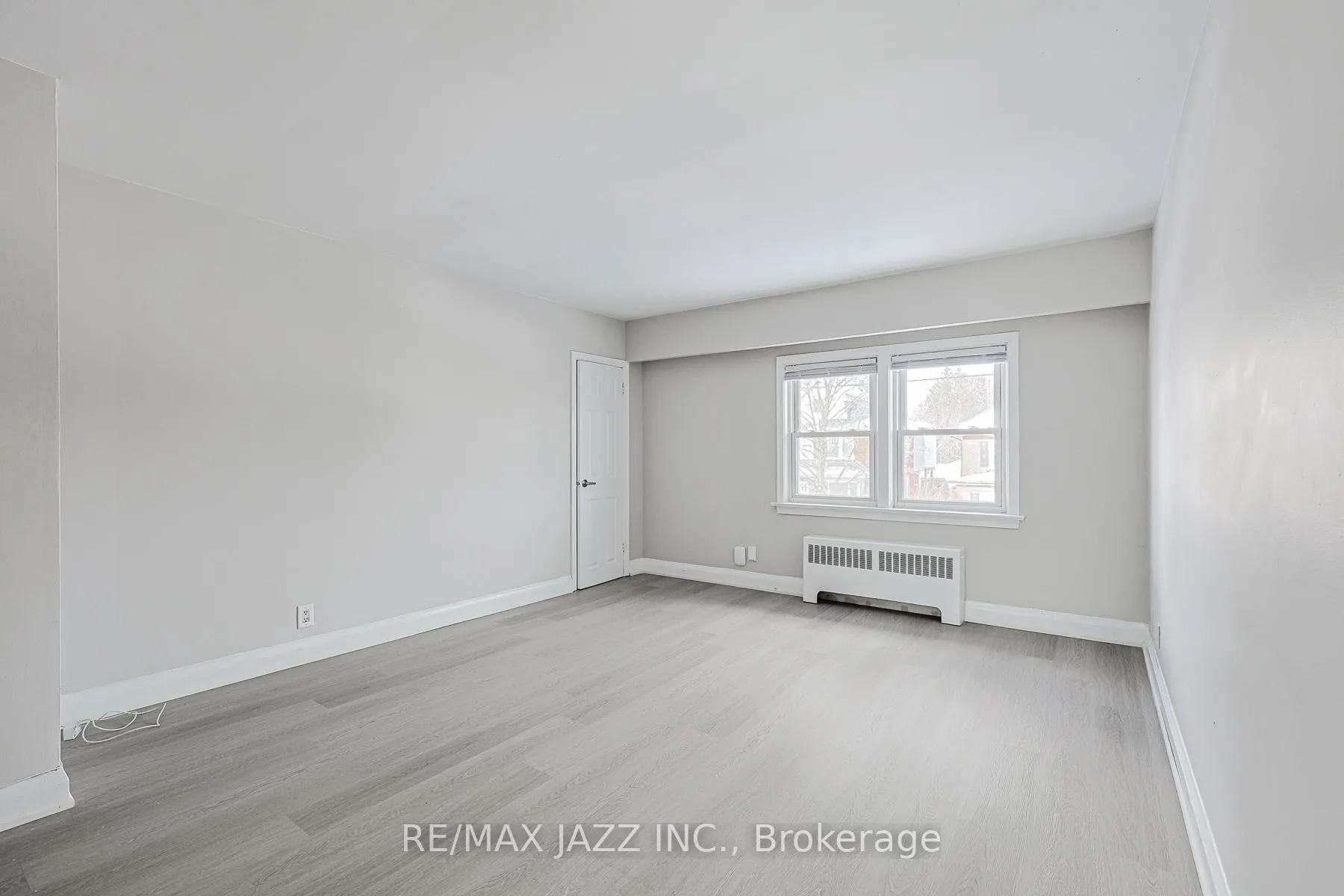 Photo 9 of Unit 5, 61 Aberdeen Street, Oshawa, O'Neill — HOMEH