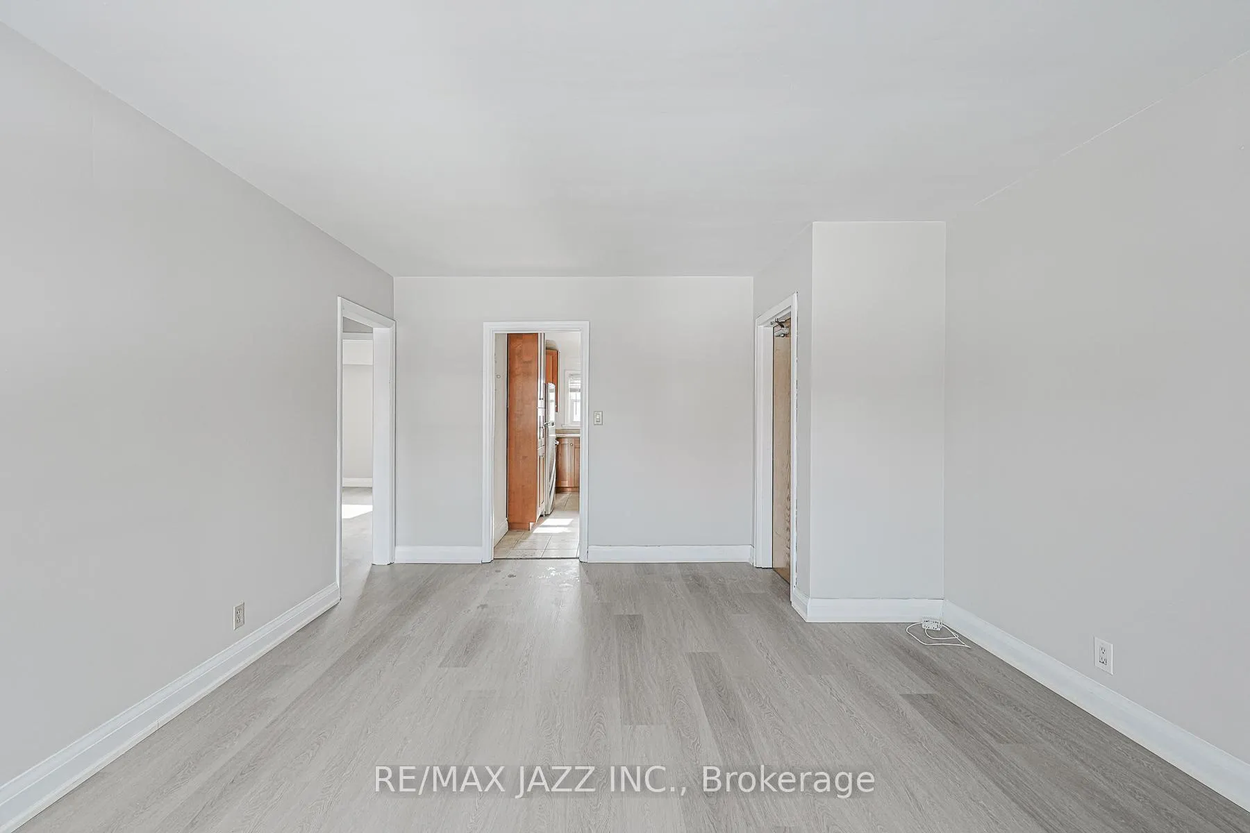 Photo 32 of Unit 5, 61 Aberdeen Street, Oshawa, O'Neill — HOMEH