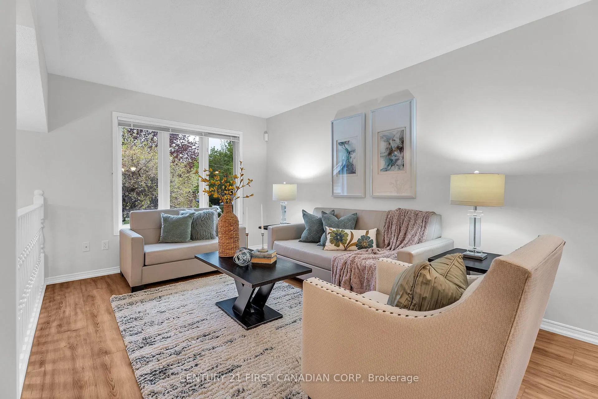 Photo 7 of 293 Blue Forest Drive, London, North I — HOMEH
