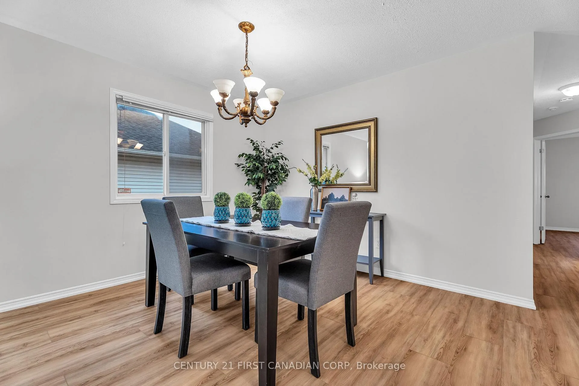 Photo 10 of 293 Blue Forest Drive, London, North I — HOMEH