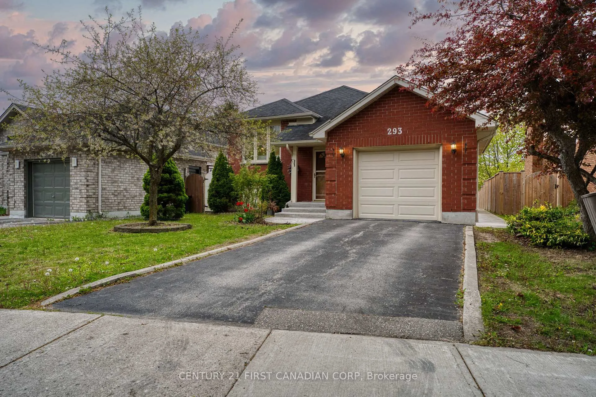 Photo 35 of 293 Blue Forest Drive, London, North I — HOMEH