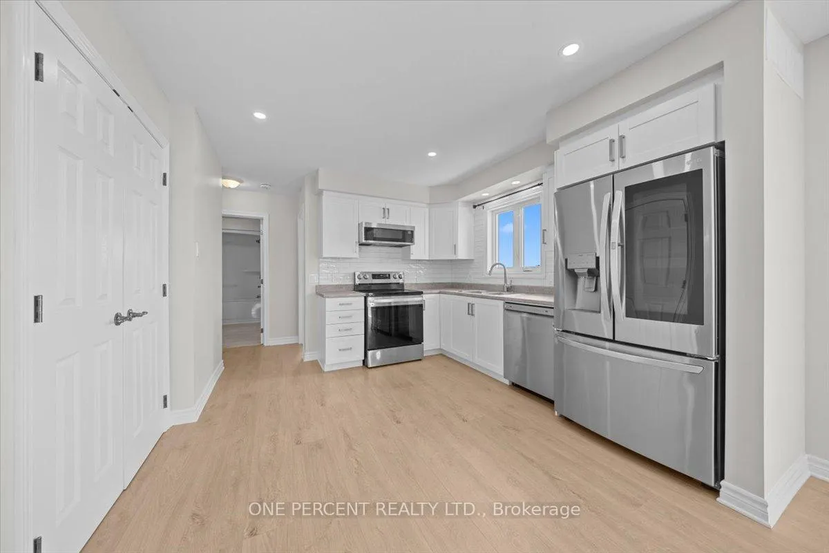 Photo 10 of 987 Matheson Drive, Montague, Montague Twp — HOMEH