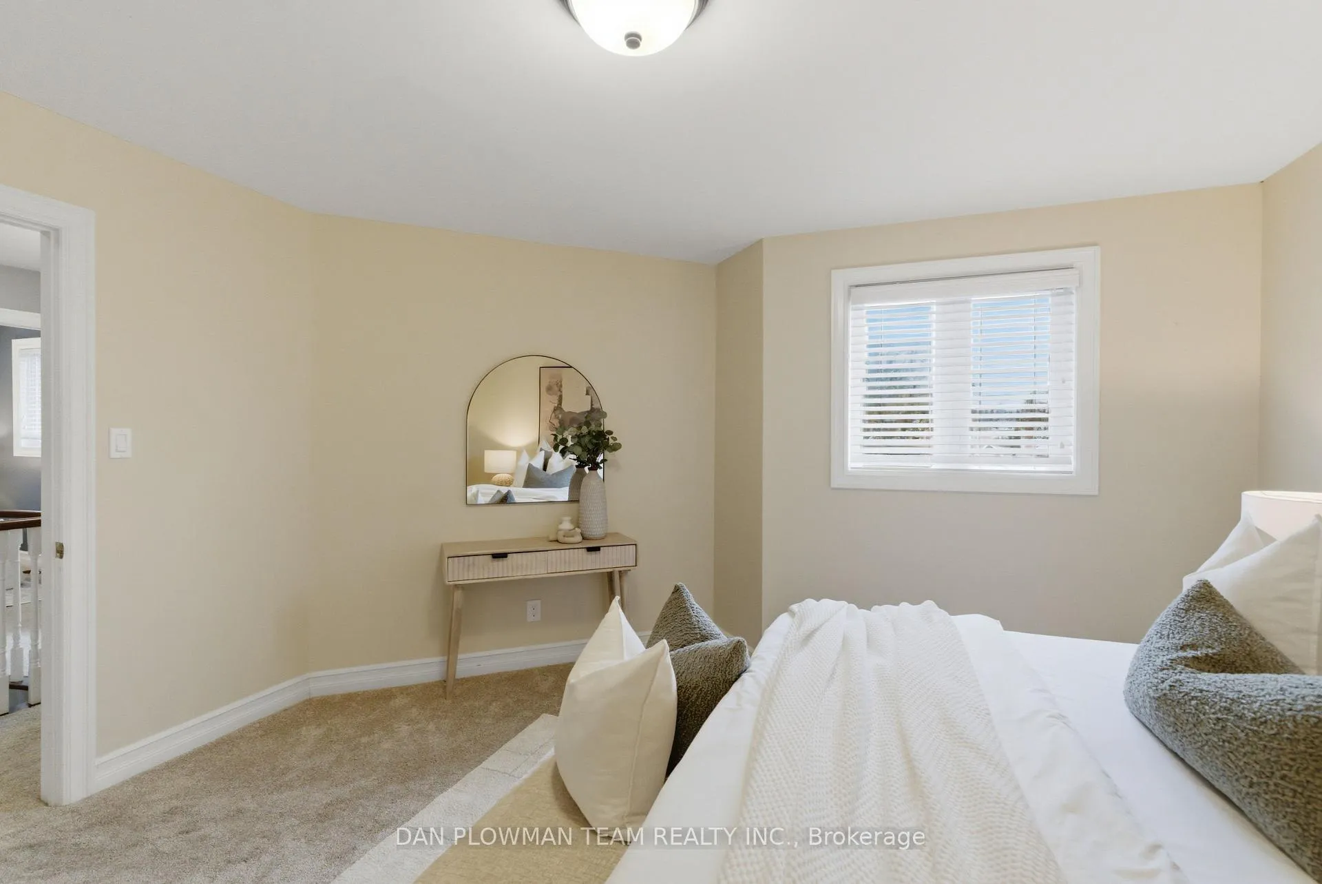 Photo 26 of 122 Robert Adams Drive, Clarington, Courtice — HOMEH