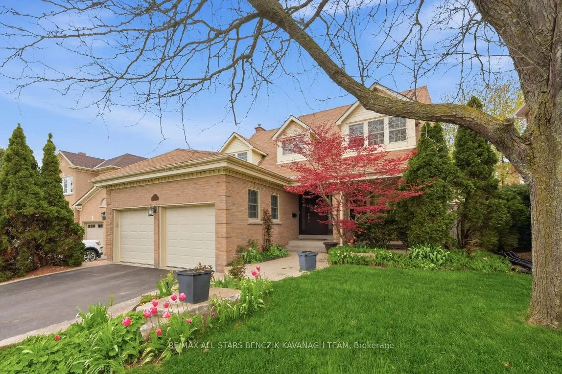 Front of 116 Longwater Chase