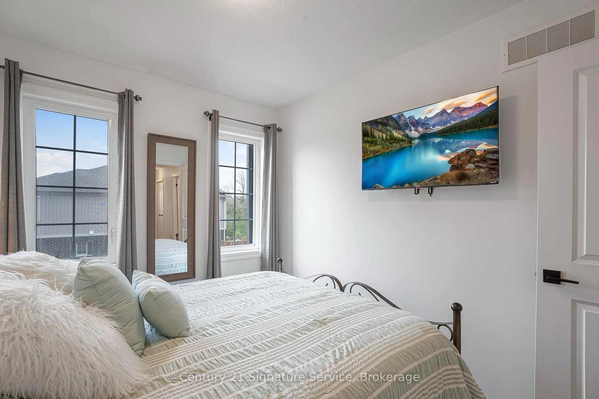 Photo 29 of Unit 17, 135 Hardcastle Drive, Cambridge — HOMEH