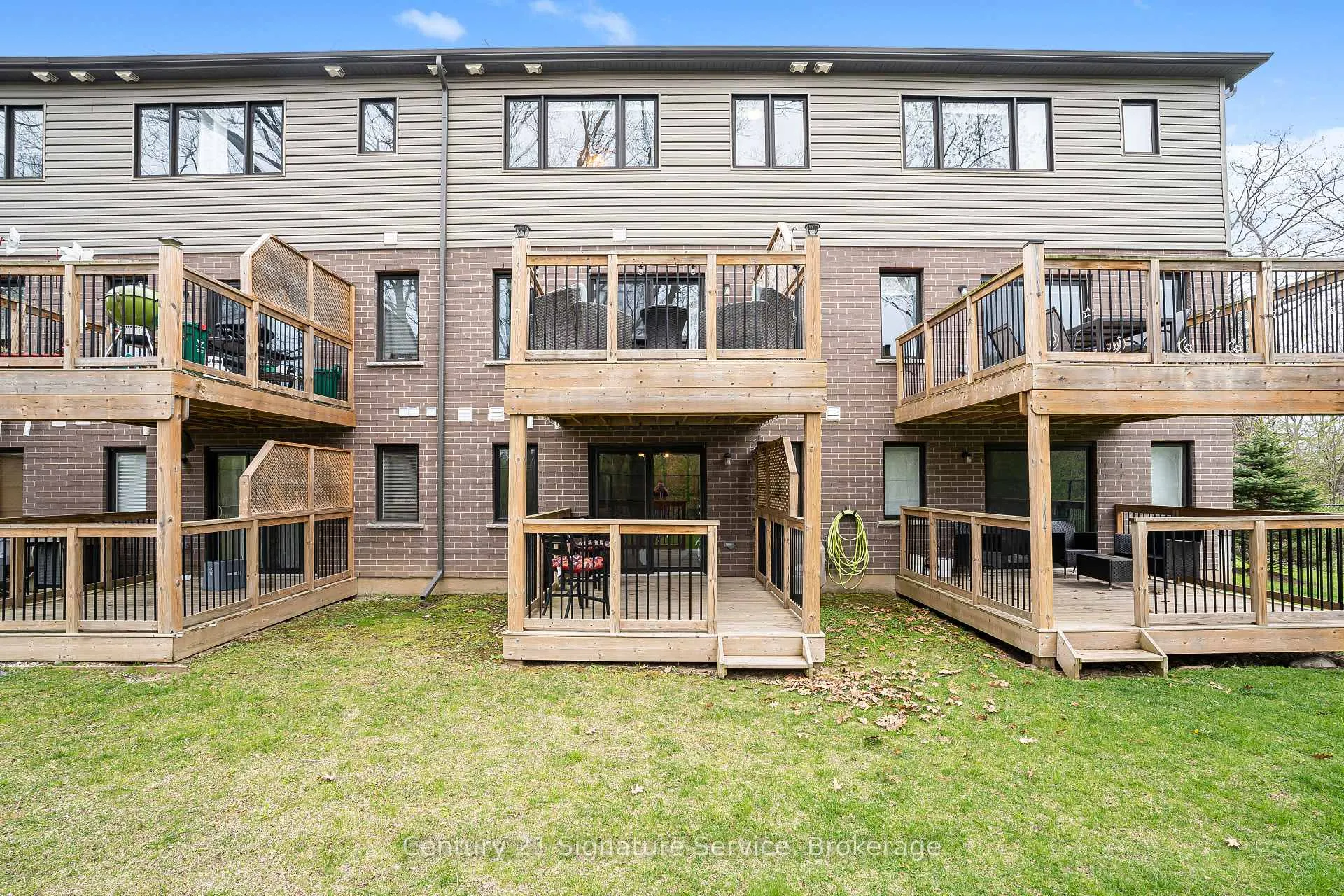 Photo 37 of Unit 17, 135 Hardcastle Drive, Cambridge — HOMEH
