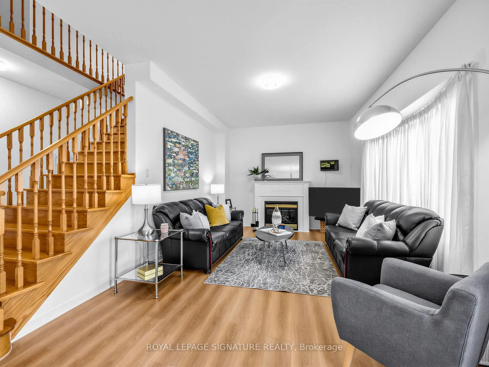 Photo 16 of 74 Styles Crescent, Ajax, Northeast Ajax — HOMEH