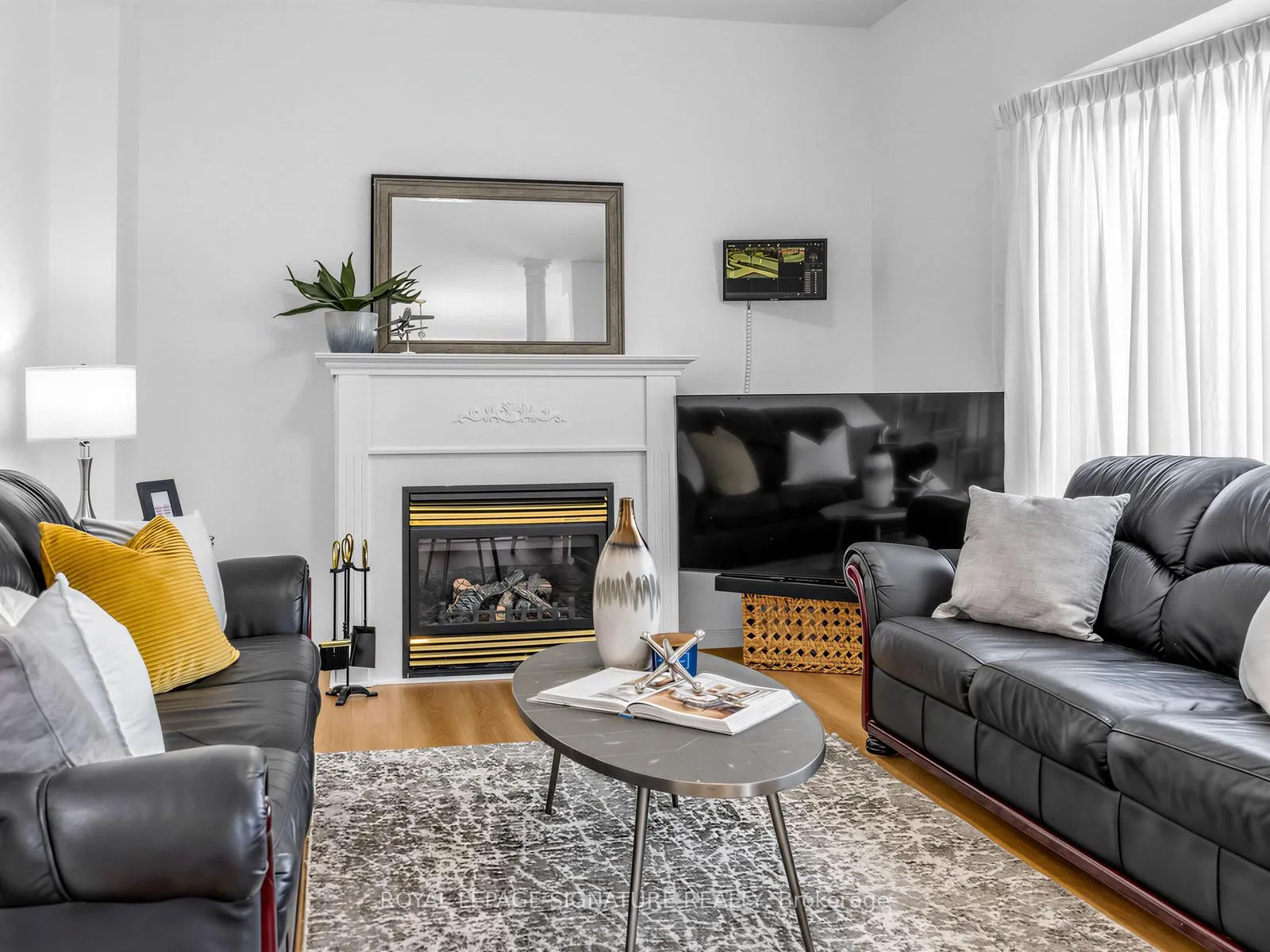 Photo 19 of 74 Styles Crescent, Ajax, Northeast Ajax — HOMEH