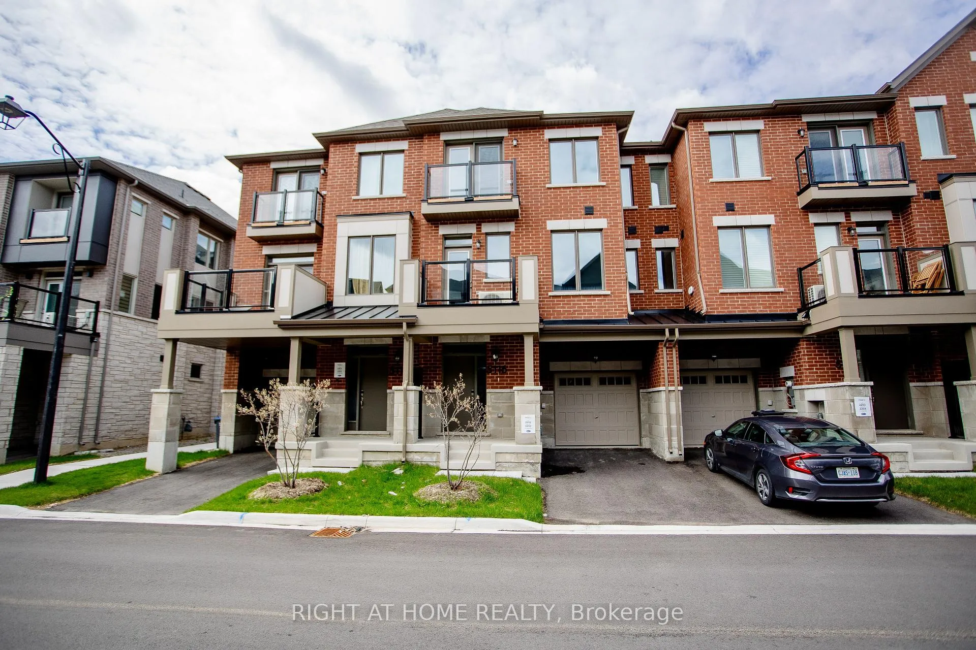 Photo 1 of 5116 Vetere Street, Mississauga, Churchill Meadows — HOMEH