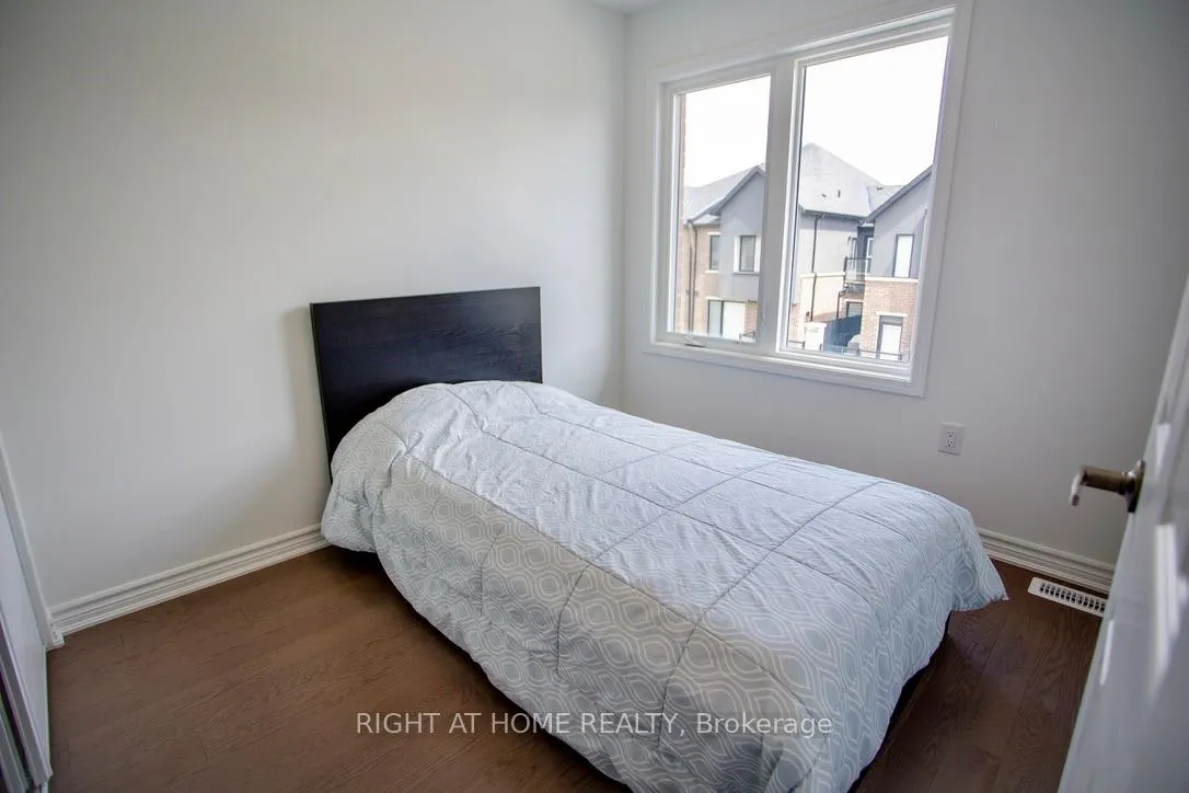 Photo 10 of 5116 Vetere Street, Mississauga, Churchill Meadows — HOMEH