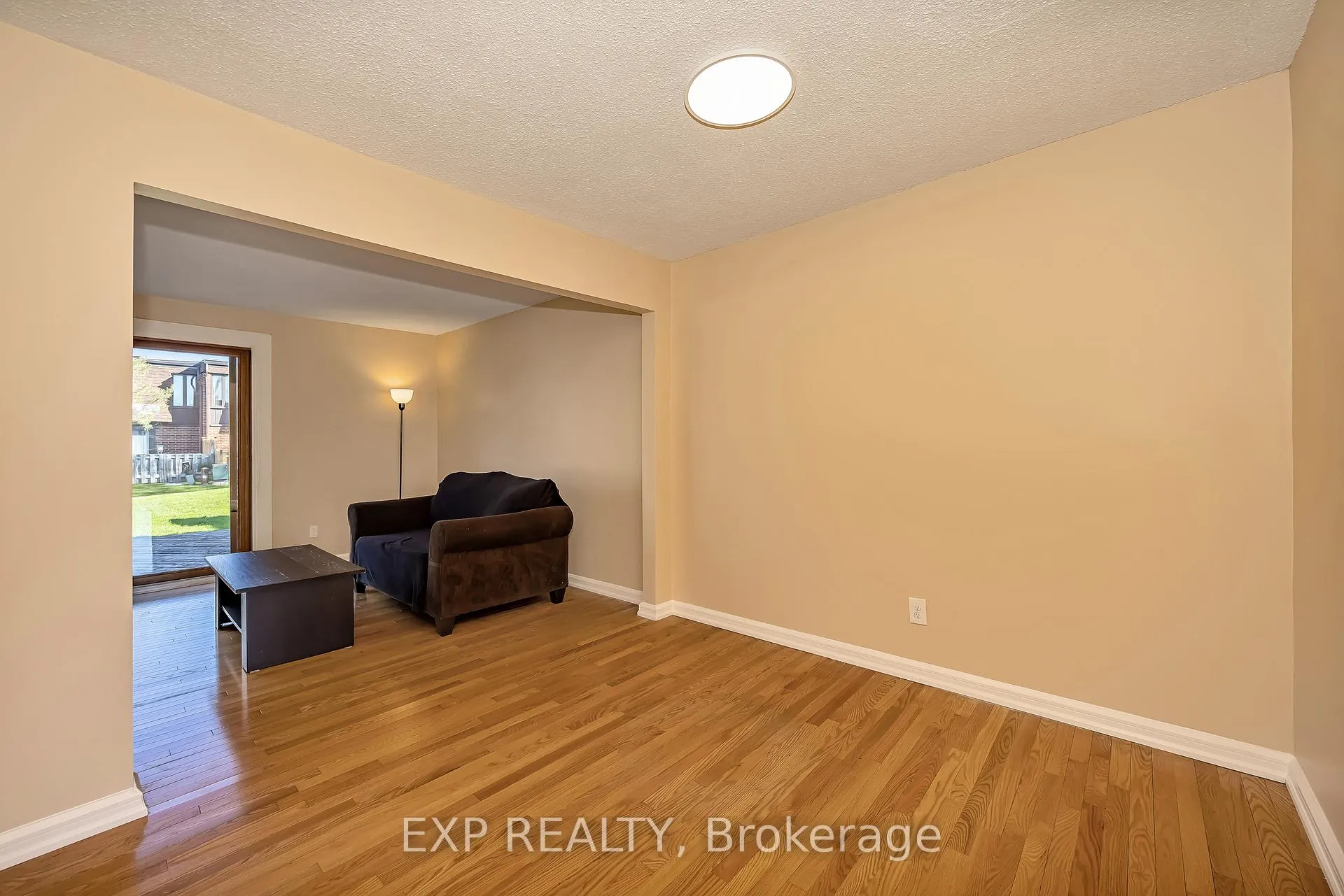 Photo 4 of Unit 111, 860 Cahill Drive W, Ottawa, Hunt Club — HOMEH