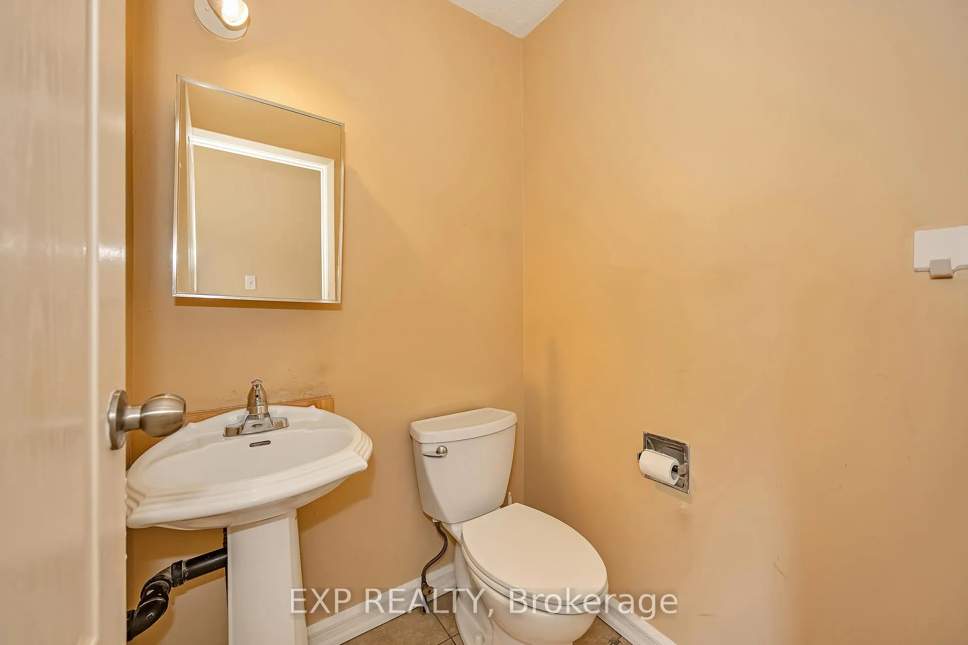 Photo 18 of Unit 111, 860 Cahill Drive W, Ottawa, Hunt Club — HOMEH