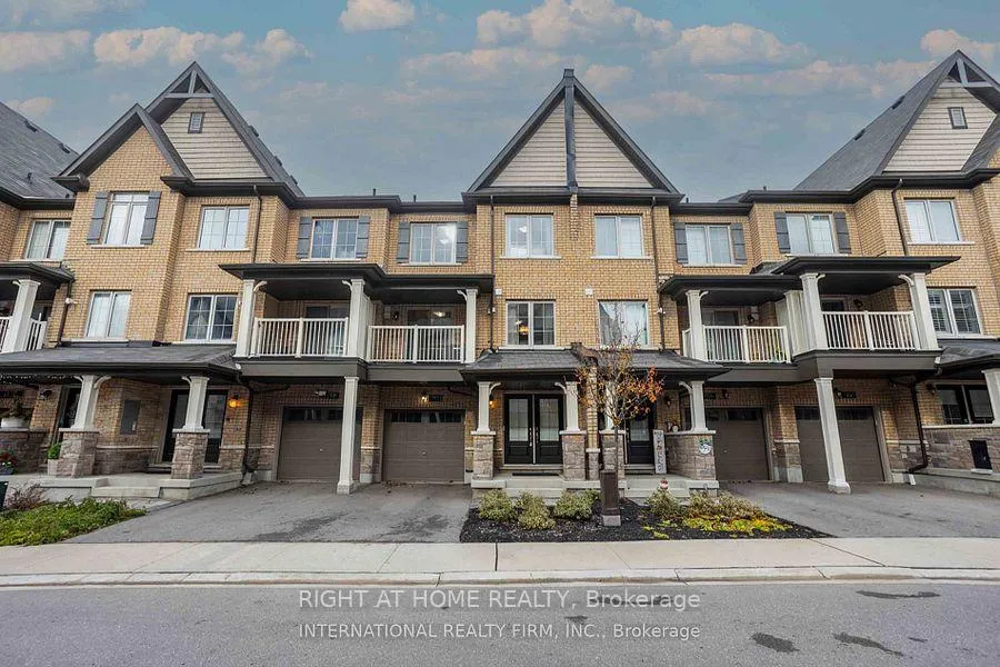 Photo 1 of 33 Amulet Way, Whitby, Rolling Acres — HOMEH