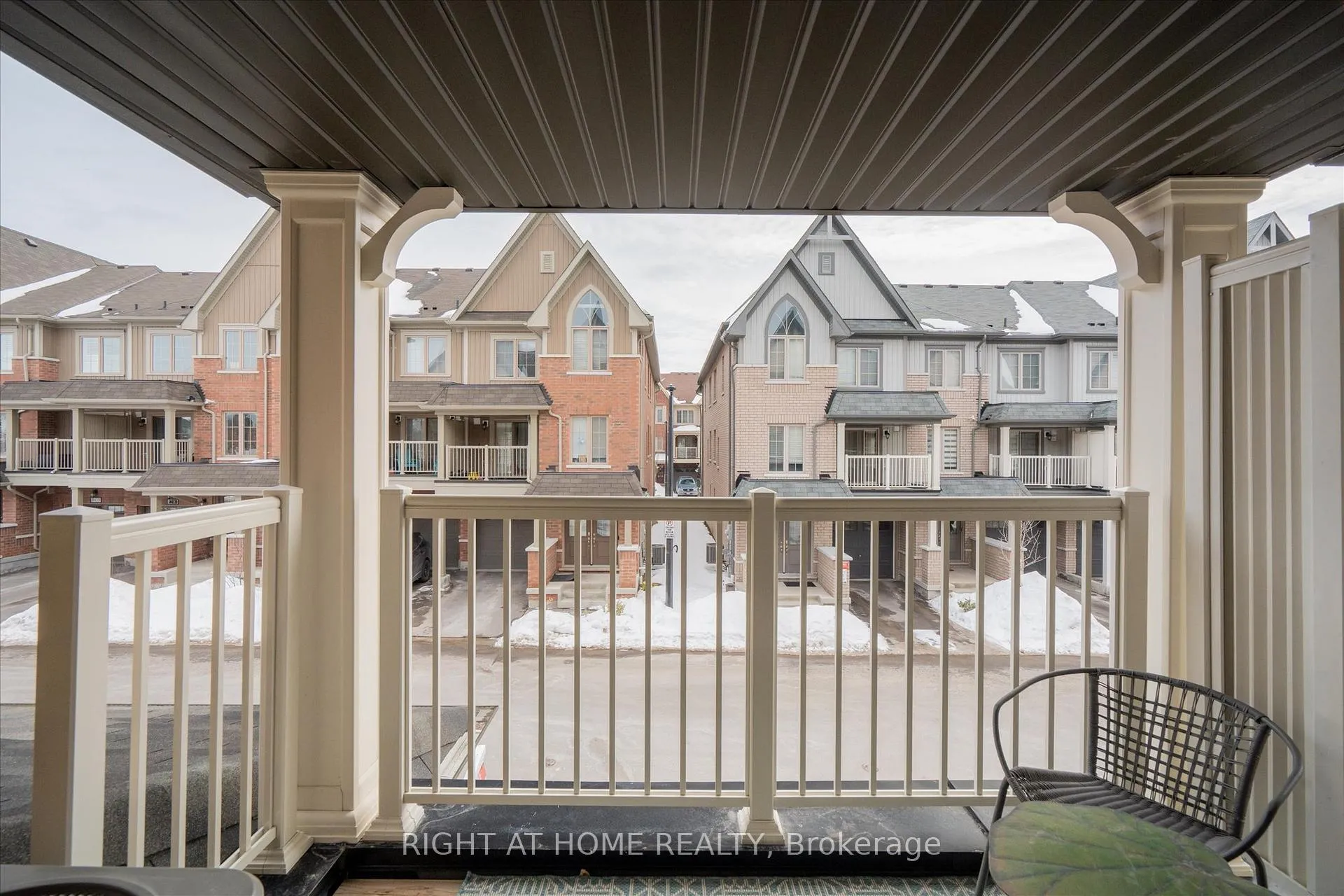 Photo 17 of 33 Amulet Way, Whitby, Rolling Acres — HOMEH