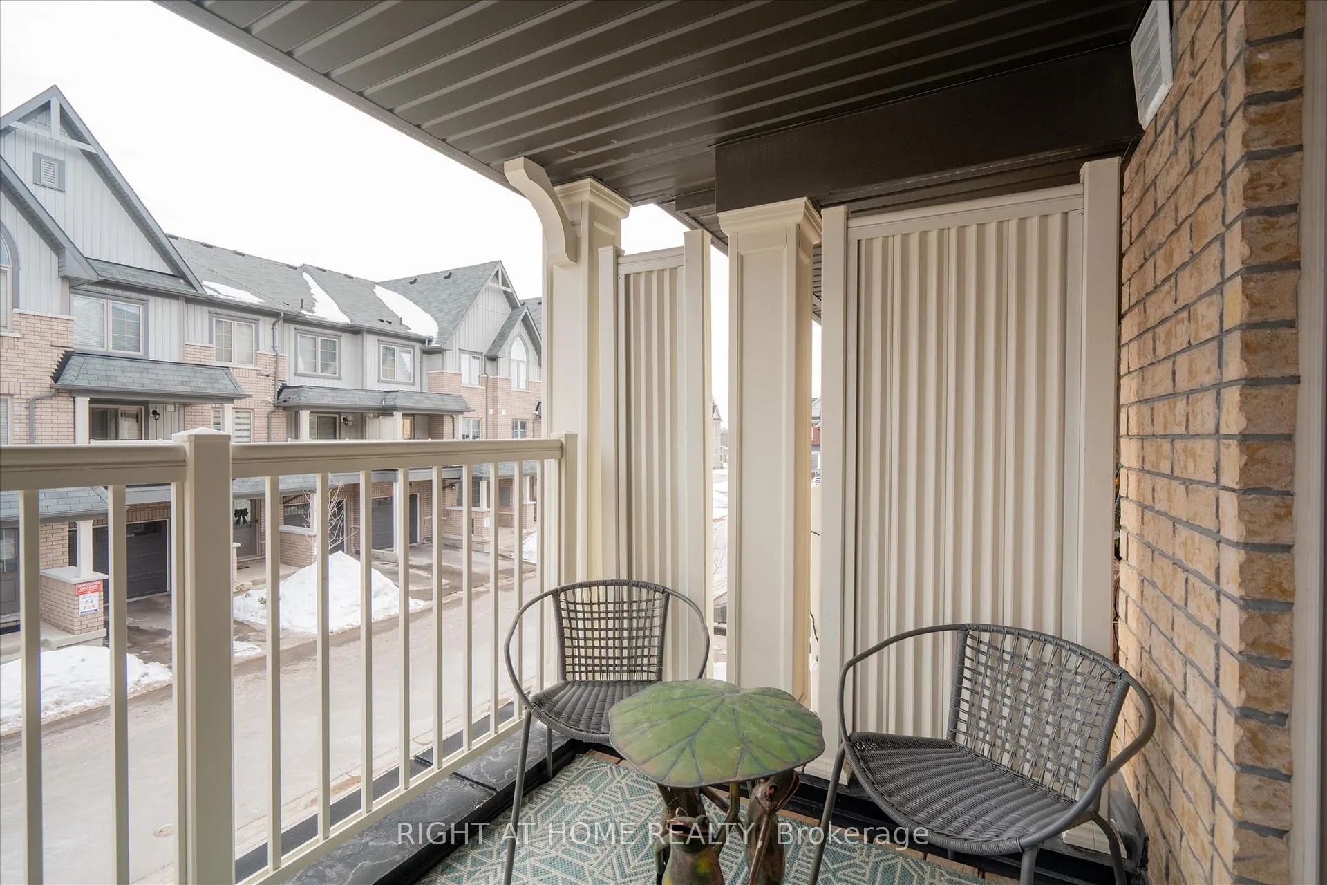 Photo 19 of 33 Amulet Way, Whitby, Rolling Acres — HOMEH
