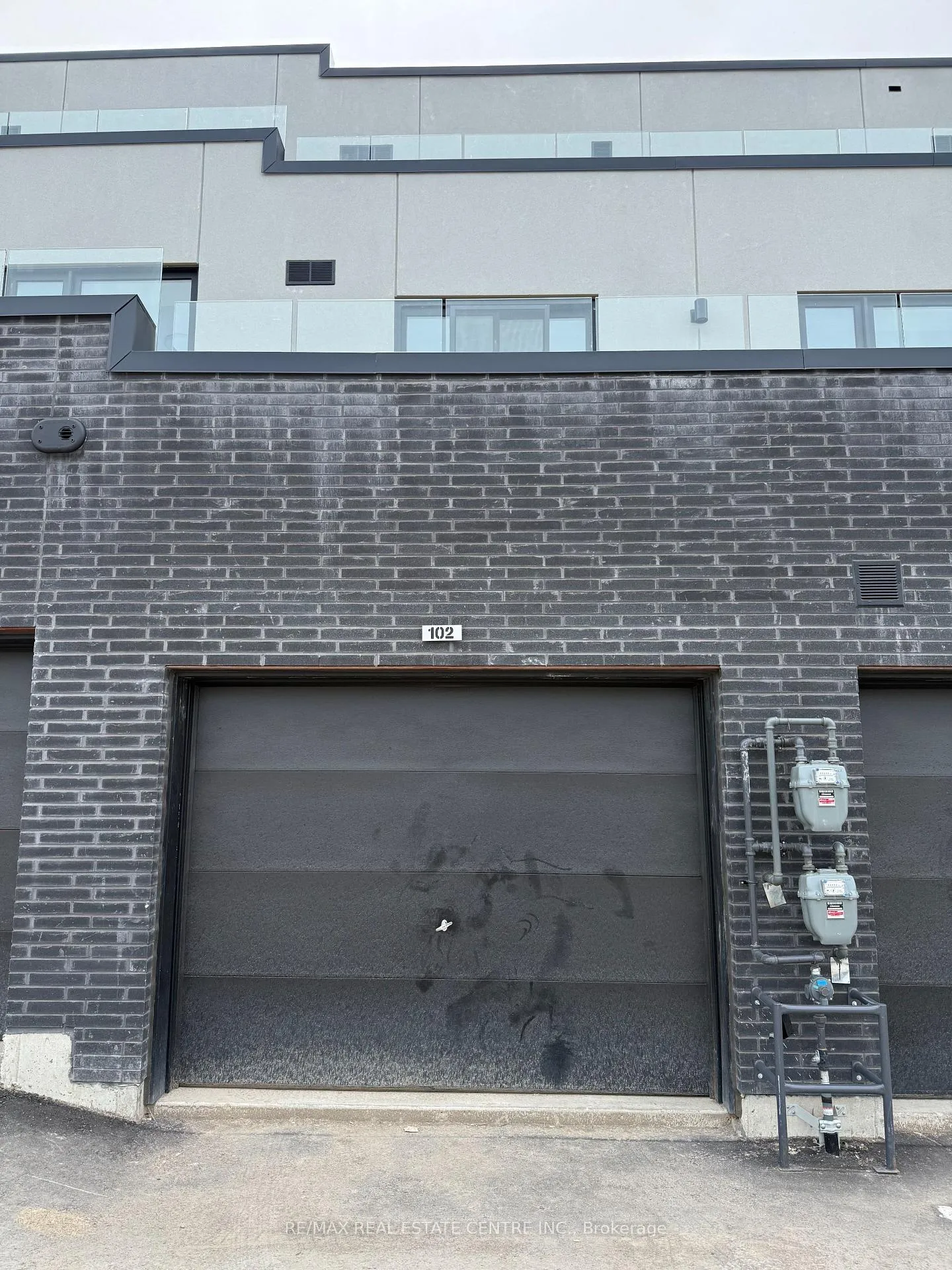 Photo 22 of 102 Everett Common, St. Catharines, Oakdale — HOMEH