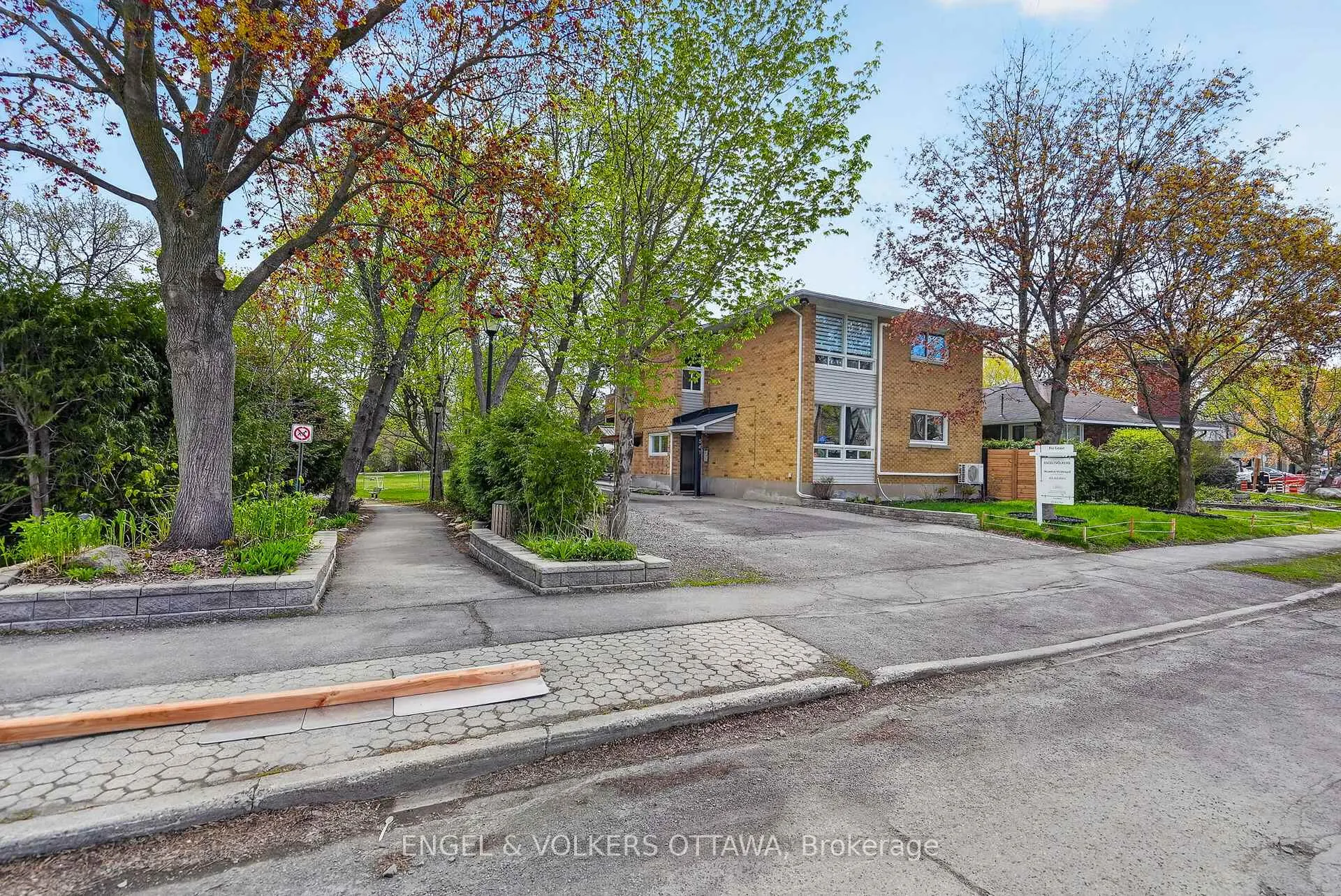 Photo 21 of Unit 3, 541 Evered Avenue, Ottawa, Westboro/Hampton Park — HOMEH